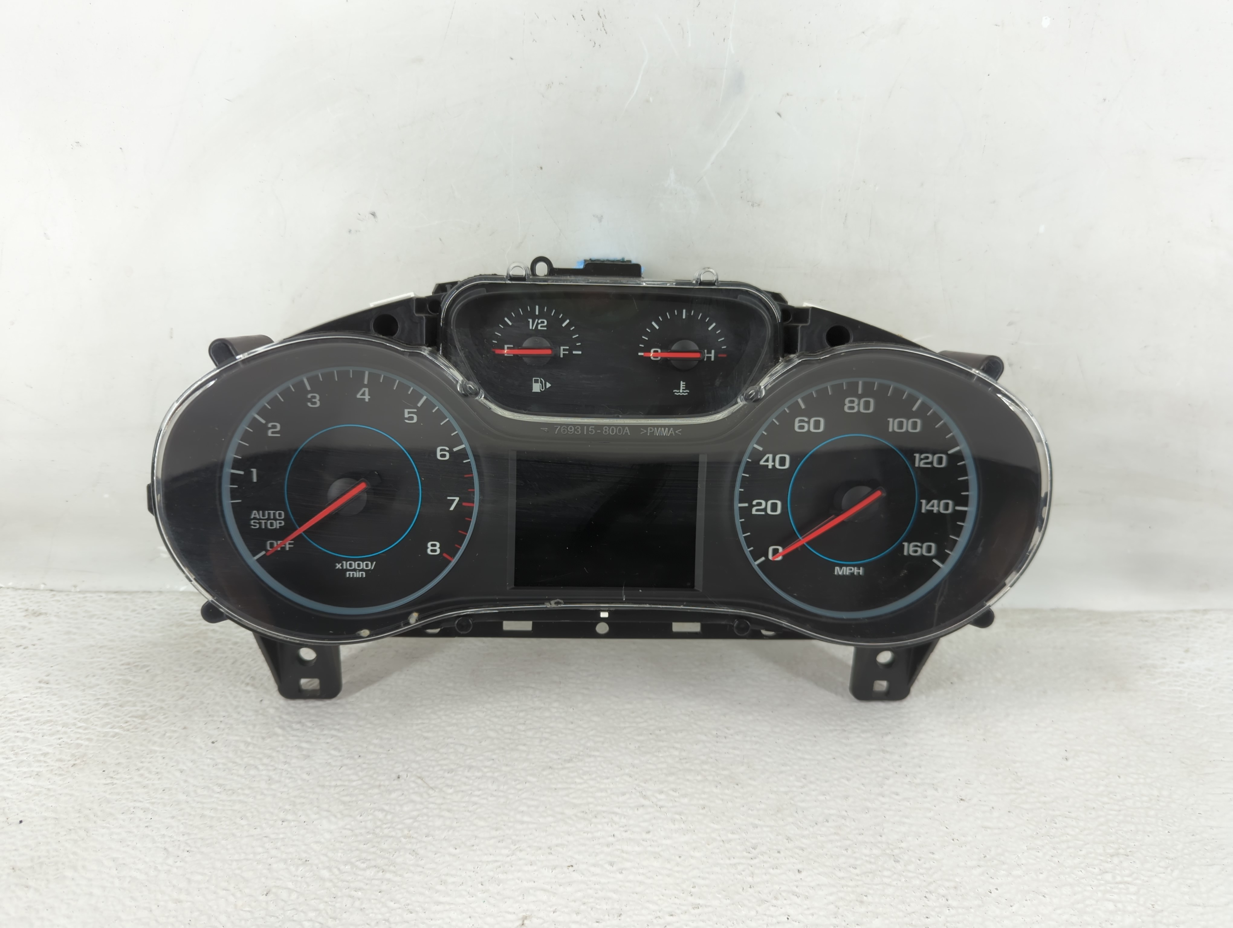2017-2018 Chevrolet Cruze Speedometer Instrument Cluster Gauges 39084636 1209706 - Oemusedautoparts1.com