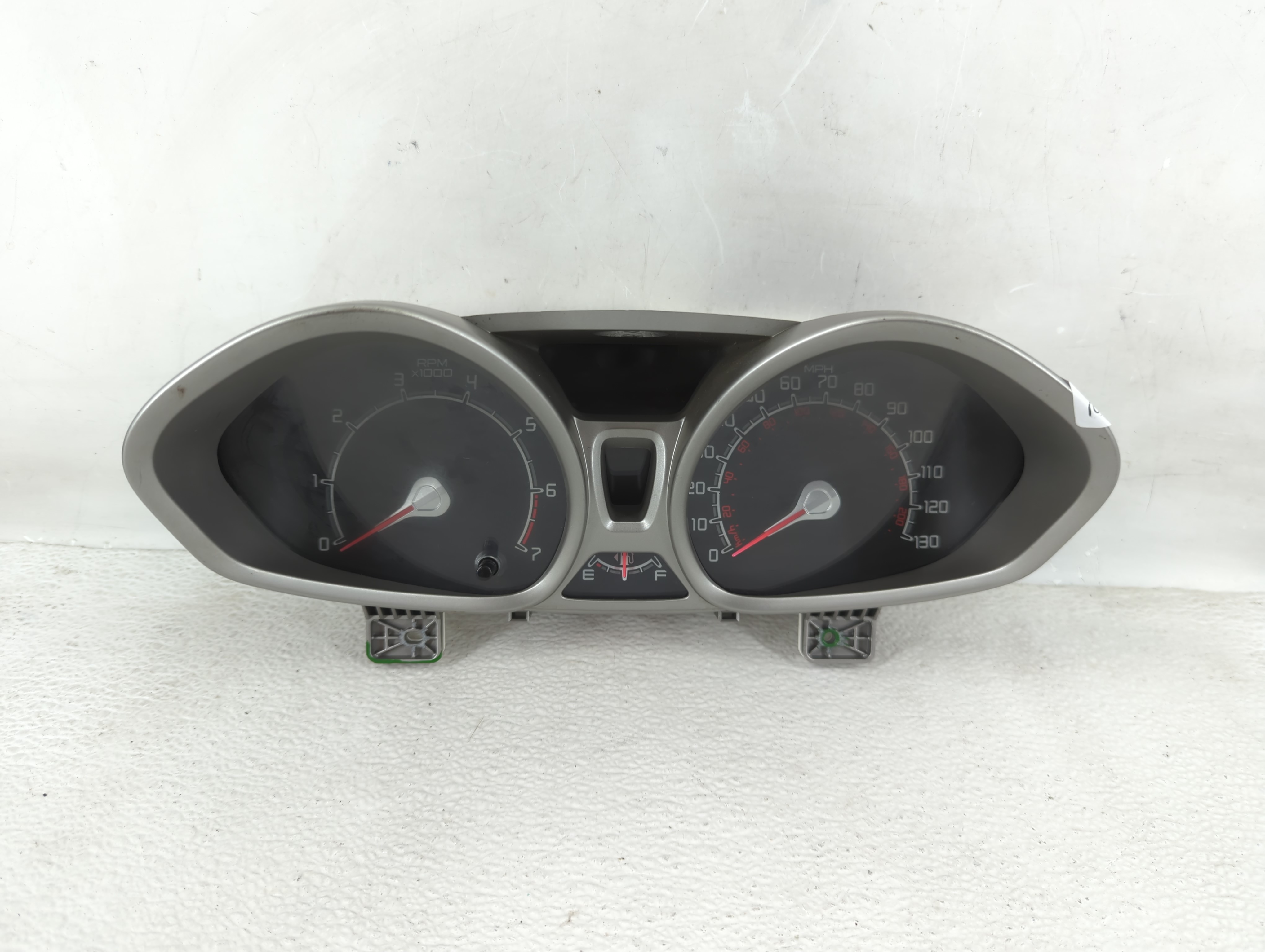 2013-2013 Ford Fiesta Speedometer Instrument Cluster Gauges 1209708 - Oemusedautoparts1.com