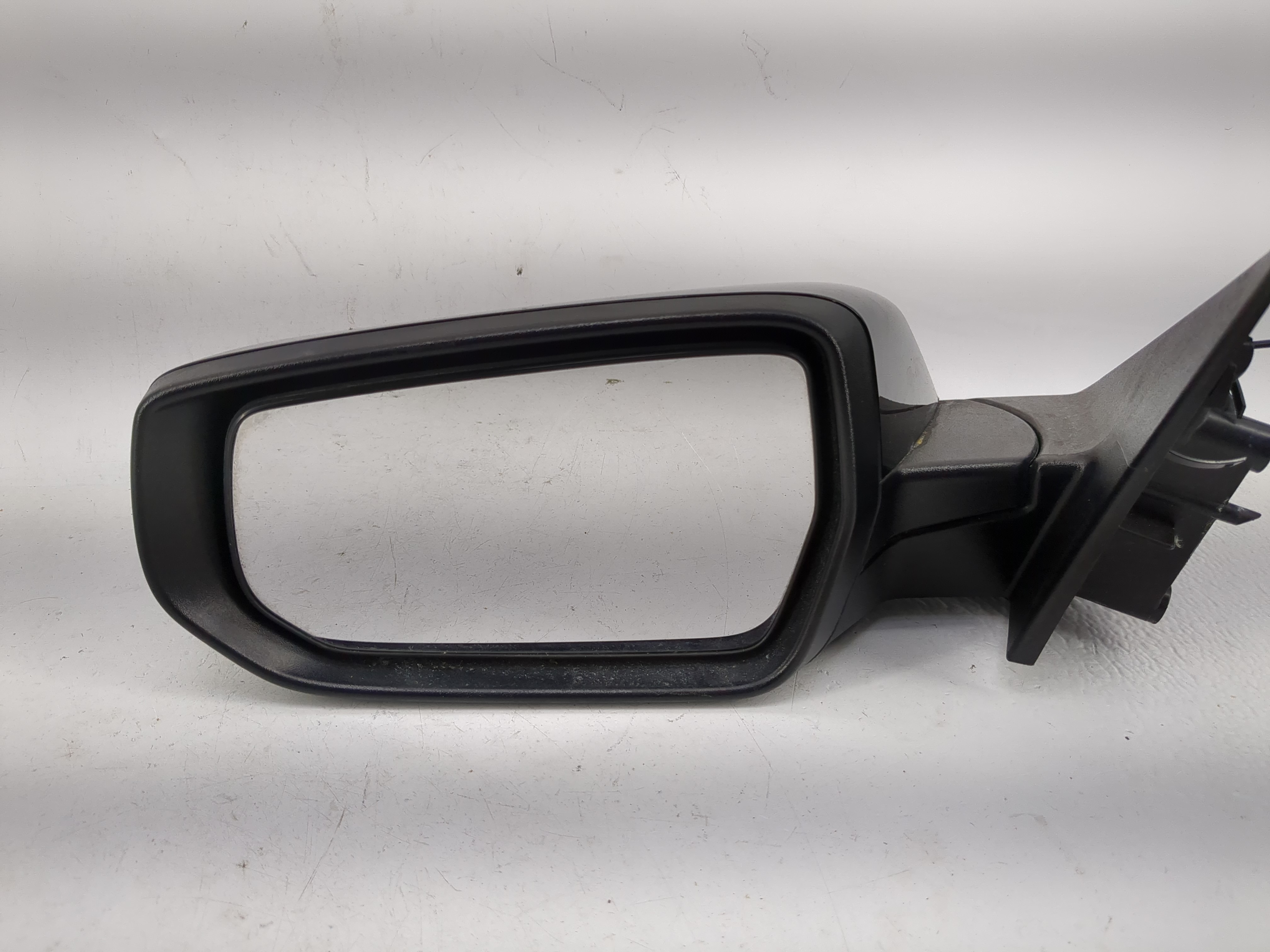 2019-2021 Chevrolet Malibu Driver Left Side View Power Door Mirror Black 1209754 - Oemusedautoparts1.com