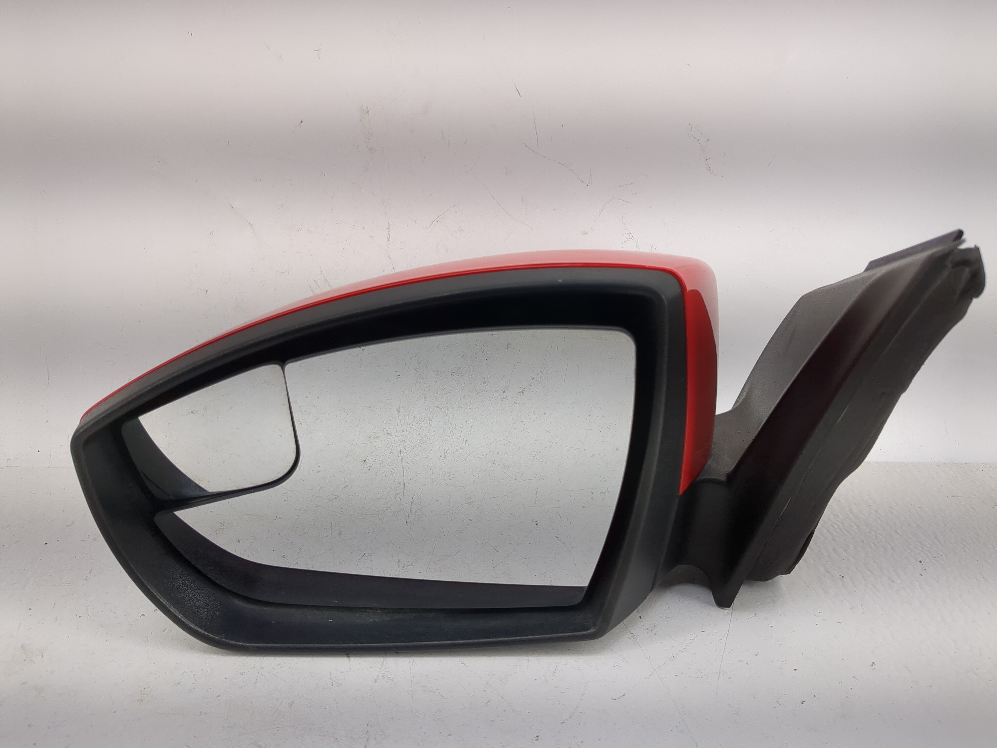 2015-2018 Ford Focus Driver Left Side View Power Door Mirror Race Red 1209755 - Oemusedautoparts1.com