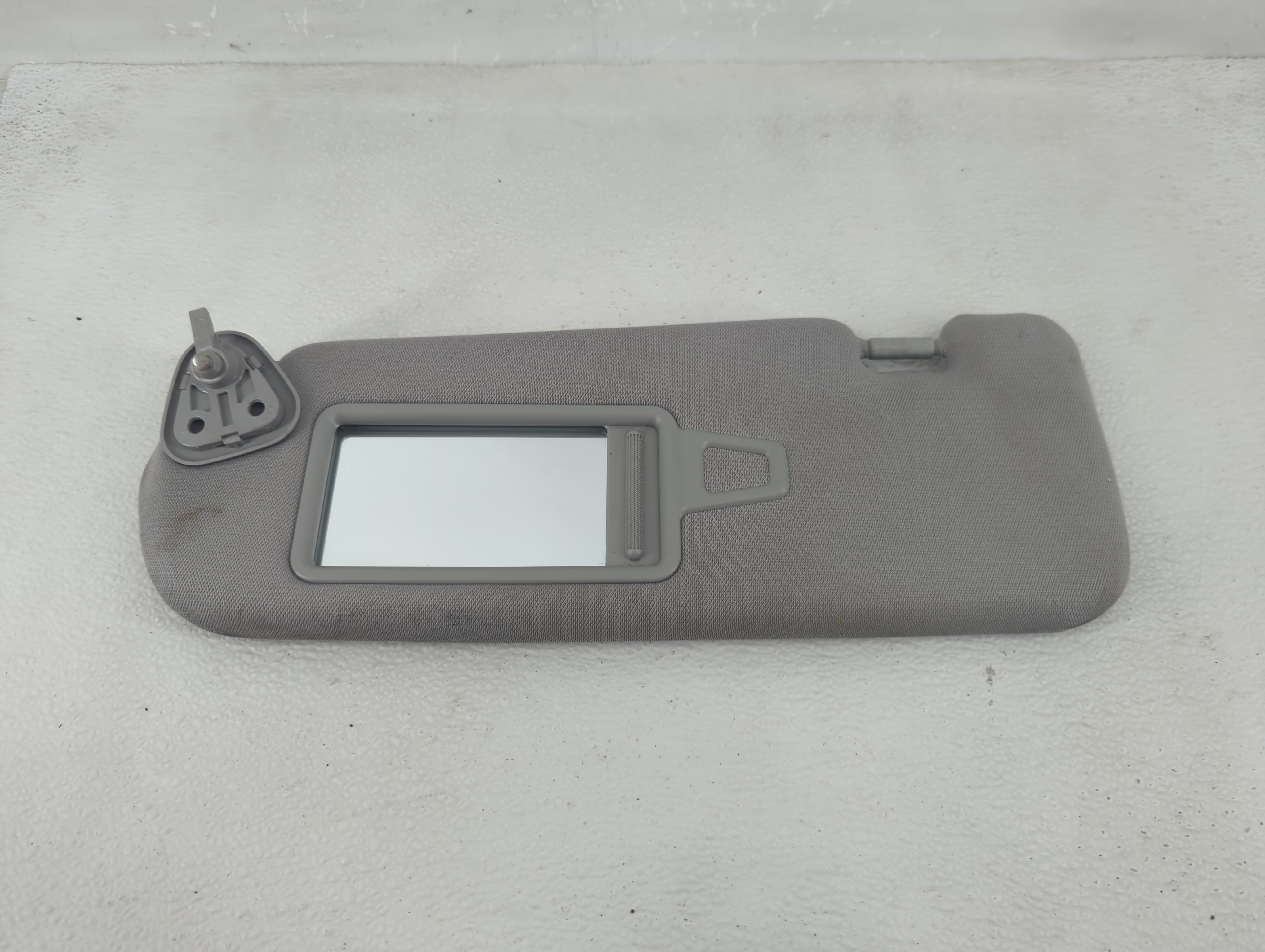 2011-2015 Hyundai Sonata Driver Sun Visor Mirror Left Sunvisor Grey 1209793 - Oemusedautoparts1.com