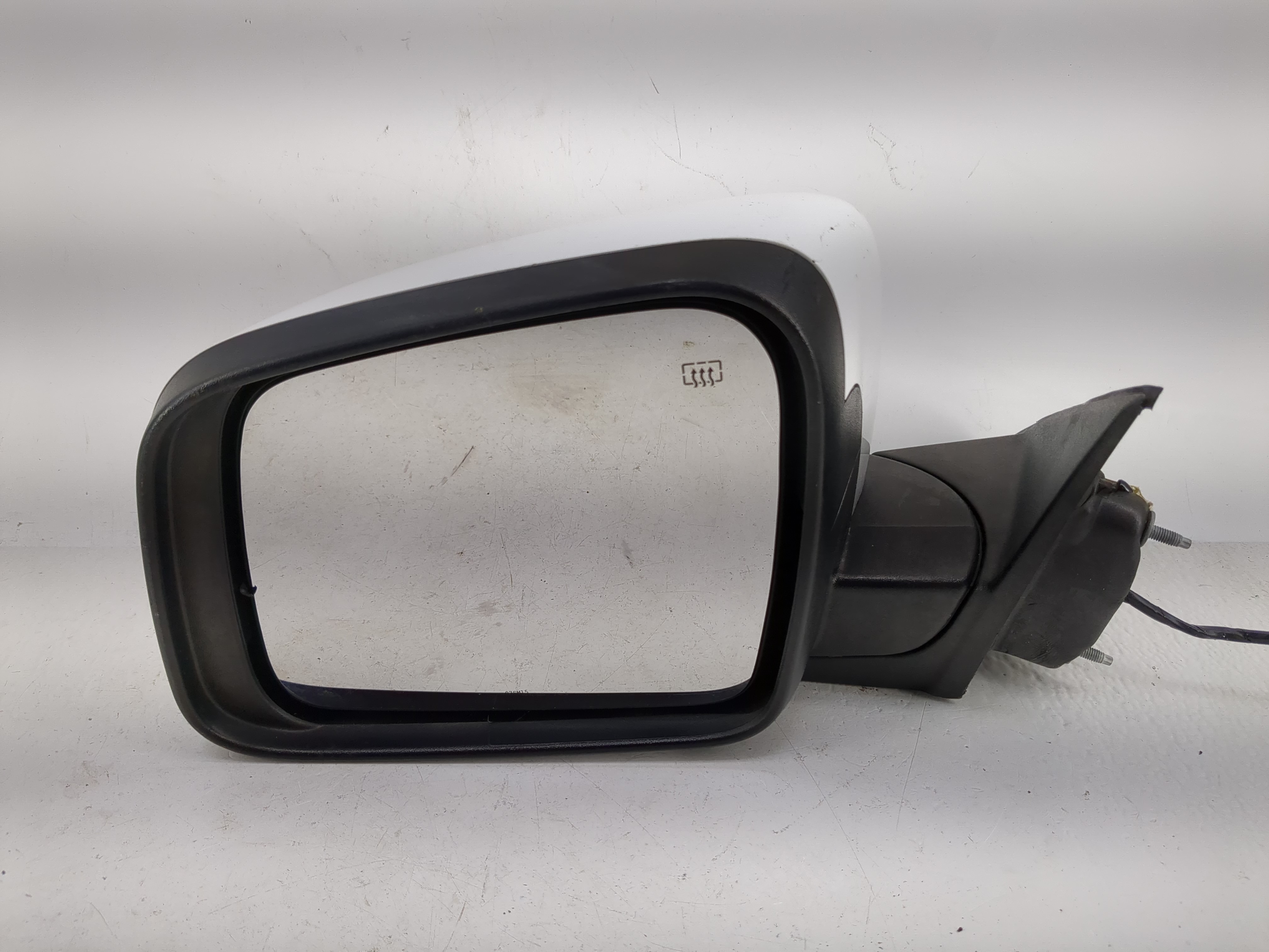 2011-2022 Jeep Grand Cherokee Driver Left Side View Power Door Mirror 1209816 - Oemusedautoparts1.com