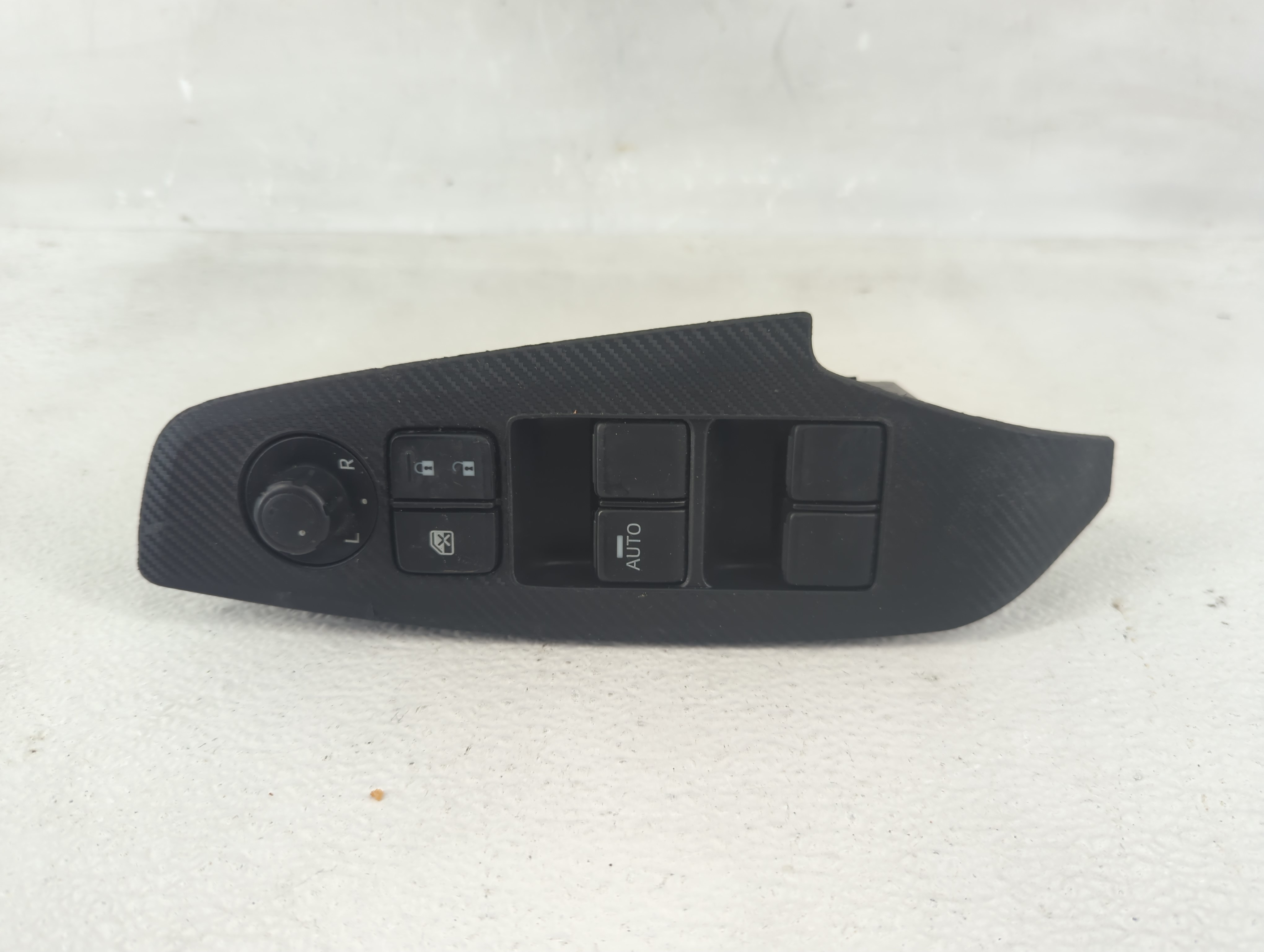 2014-2016 Mazda 3 Driver Left Door Master Power Window Switch Bhn166350 1209843 - Oemusedautoparts1.com