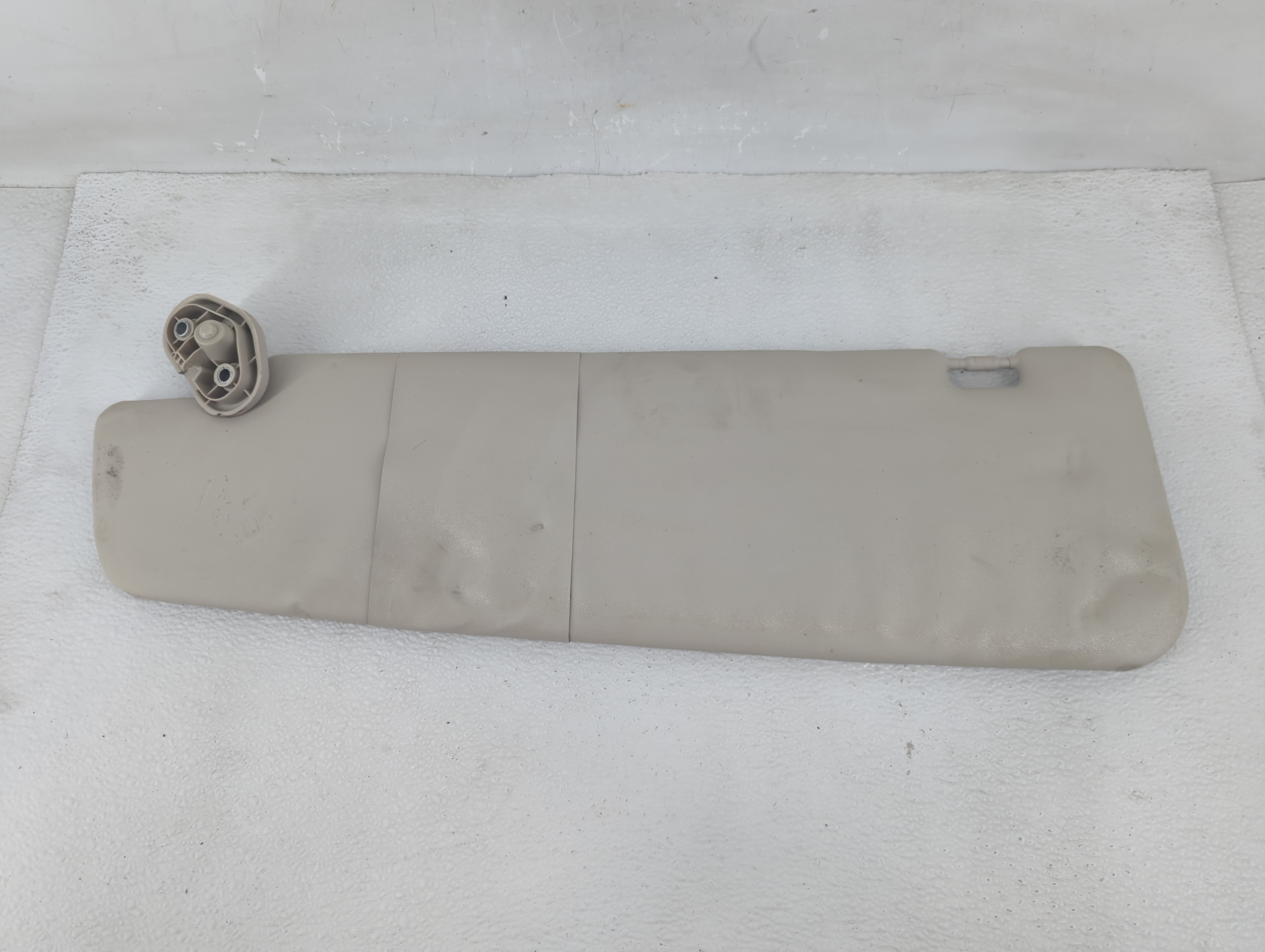 2014-2022 Ram Promaster 2500 Driver Sun Visor Mirror Left Sunvisor 1209904 - Oemusedautoparts1.com