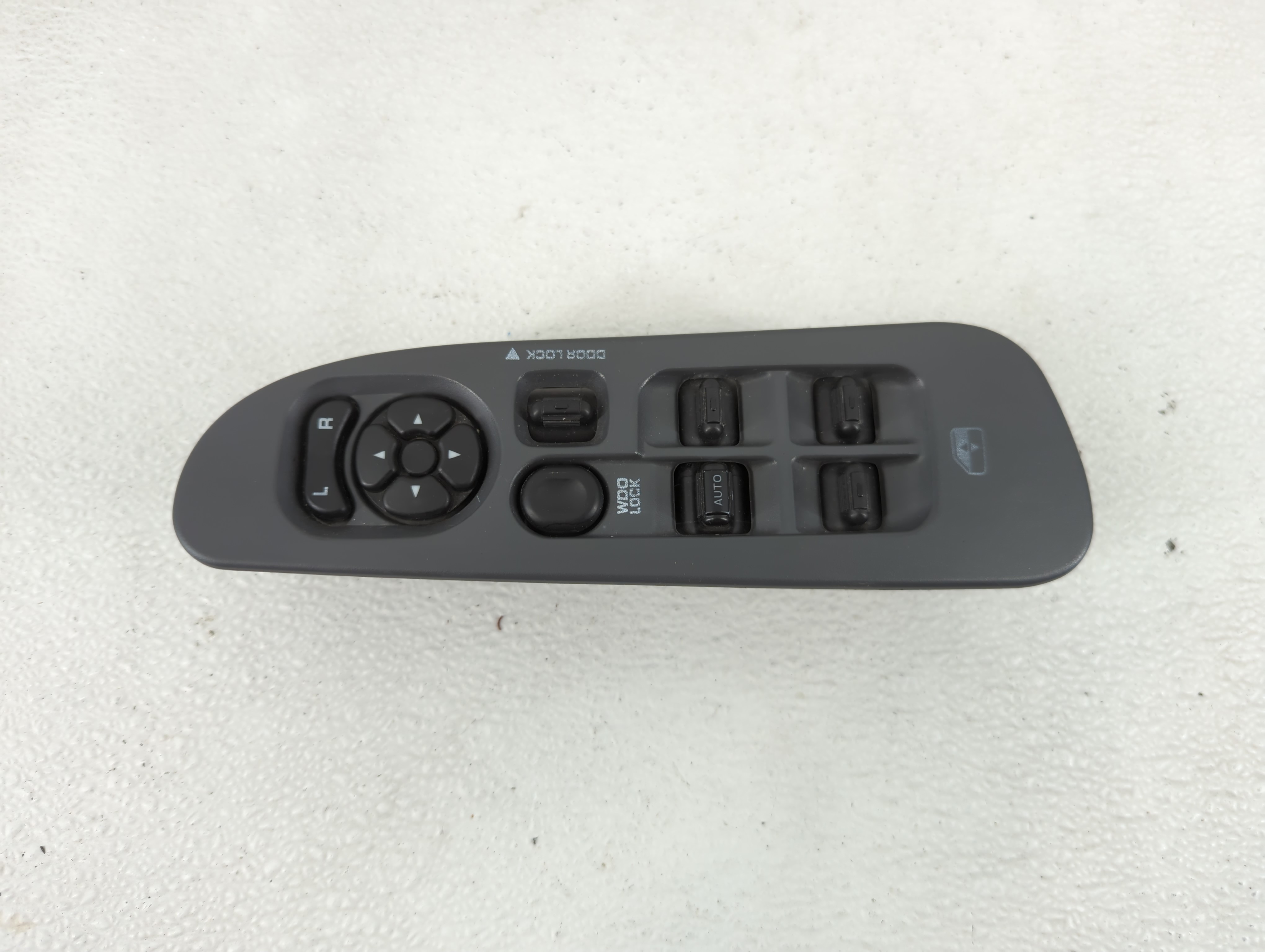 Picture of 2001-2004 Dodge Dakota Driver Left Door Master Power Window Switch 1209930