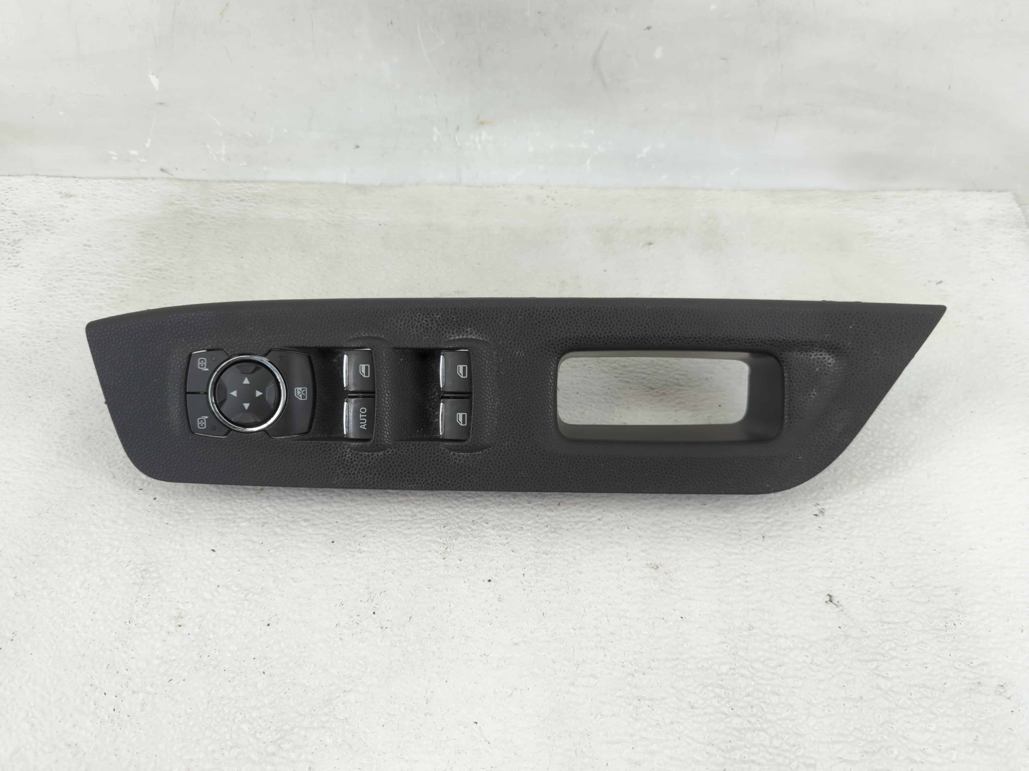 2018-2022 Ford Ecosport Driver Left Door Master Power Window Switch 1209943 - Oemusedautoparts1.com