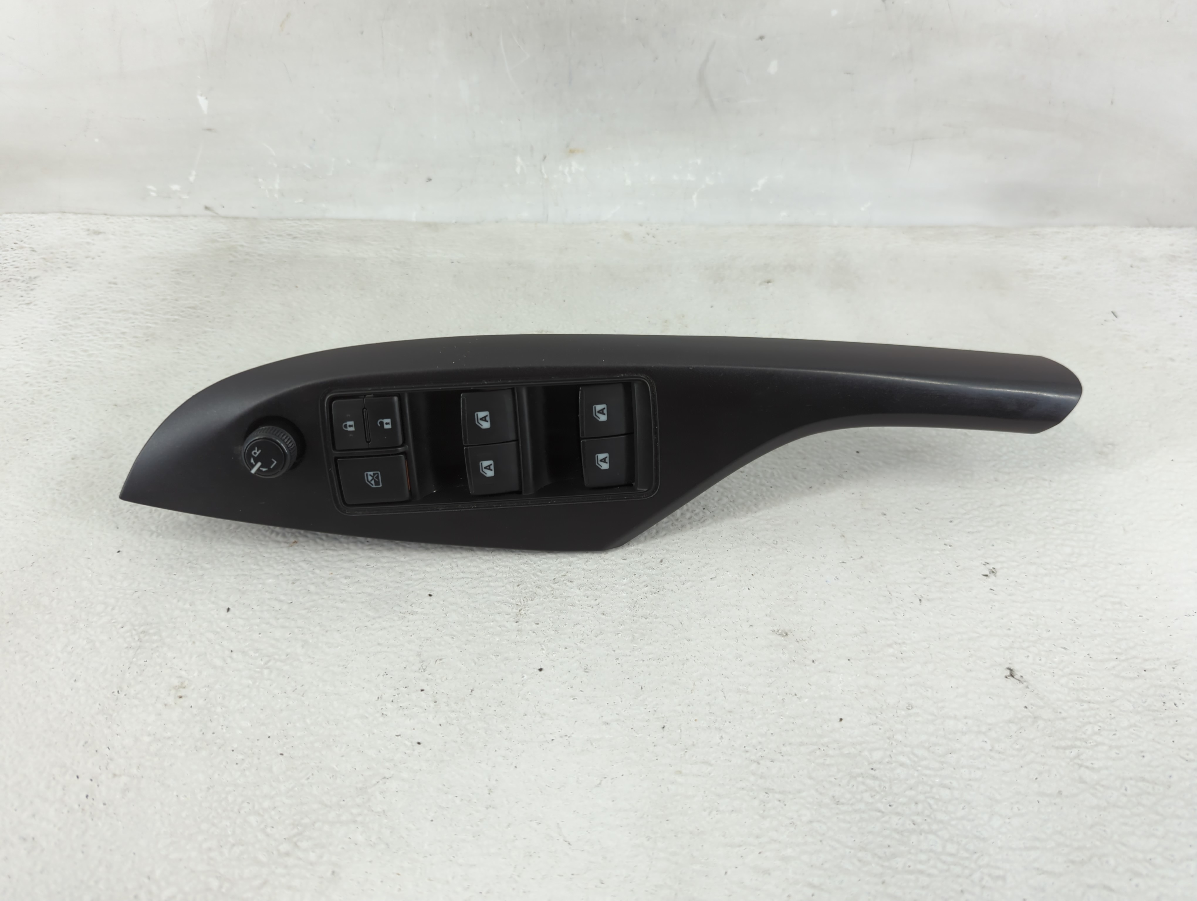 2015-2020 Toyota Sienna Driver Left Door Master Power Window Switch 1209949 - Oemusedautoparts1.com
