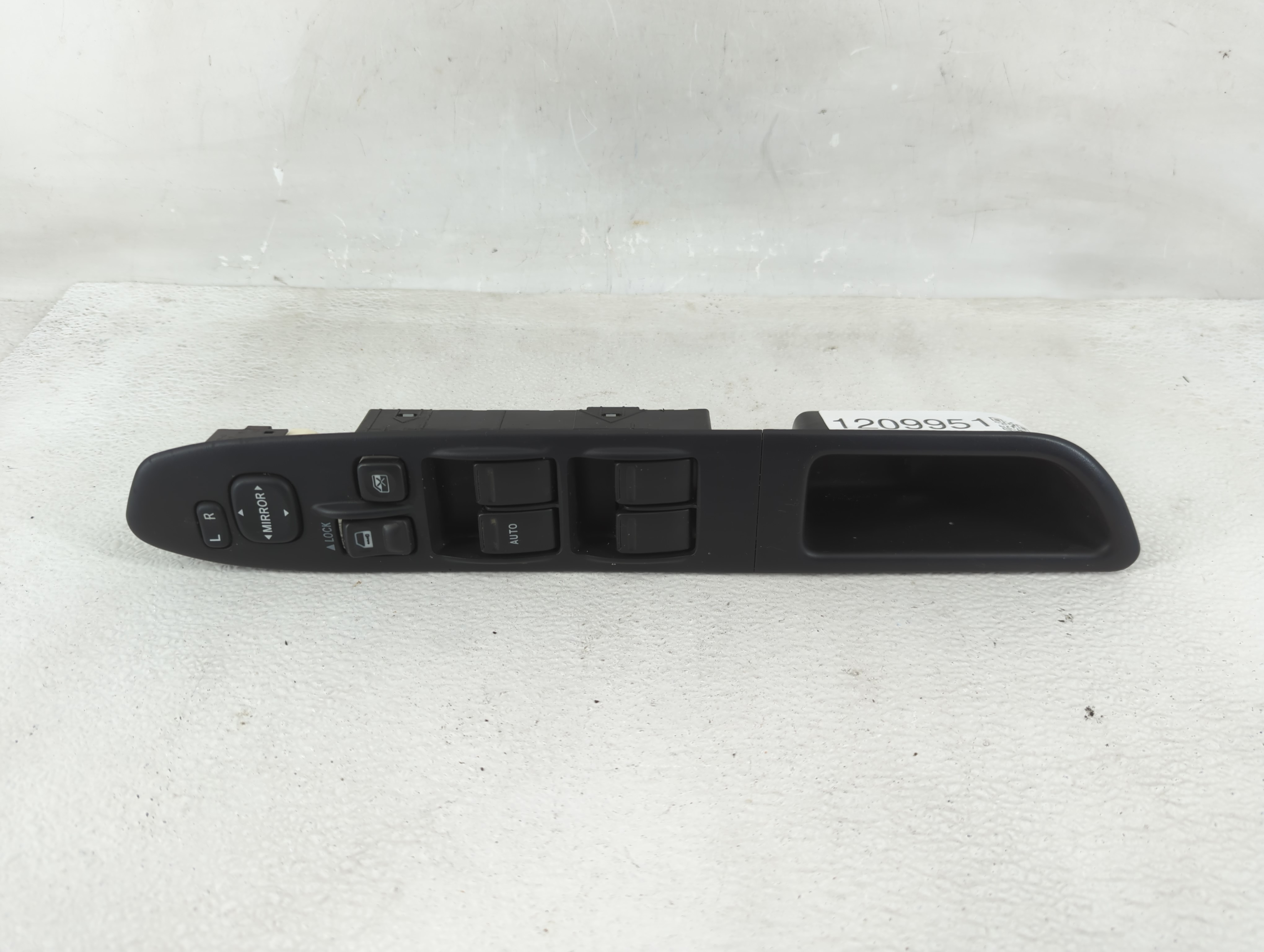 Picture of 2007 Subaru Forester Driver Left Door Master Power Window Switch 1209951