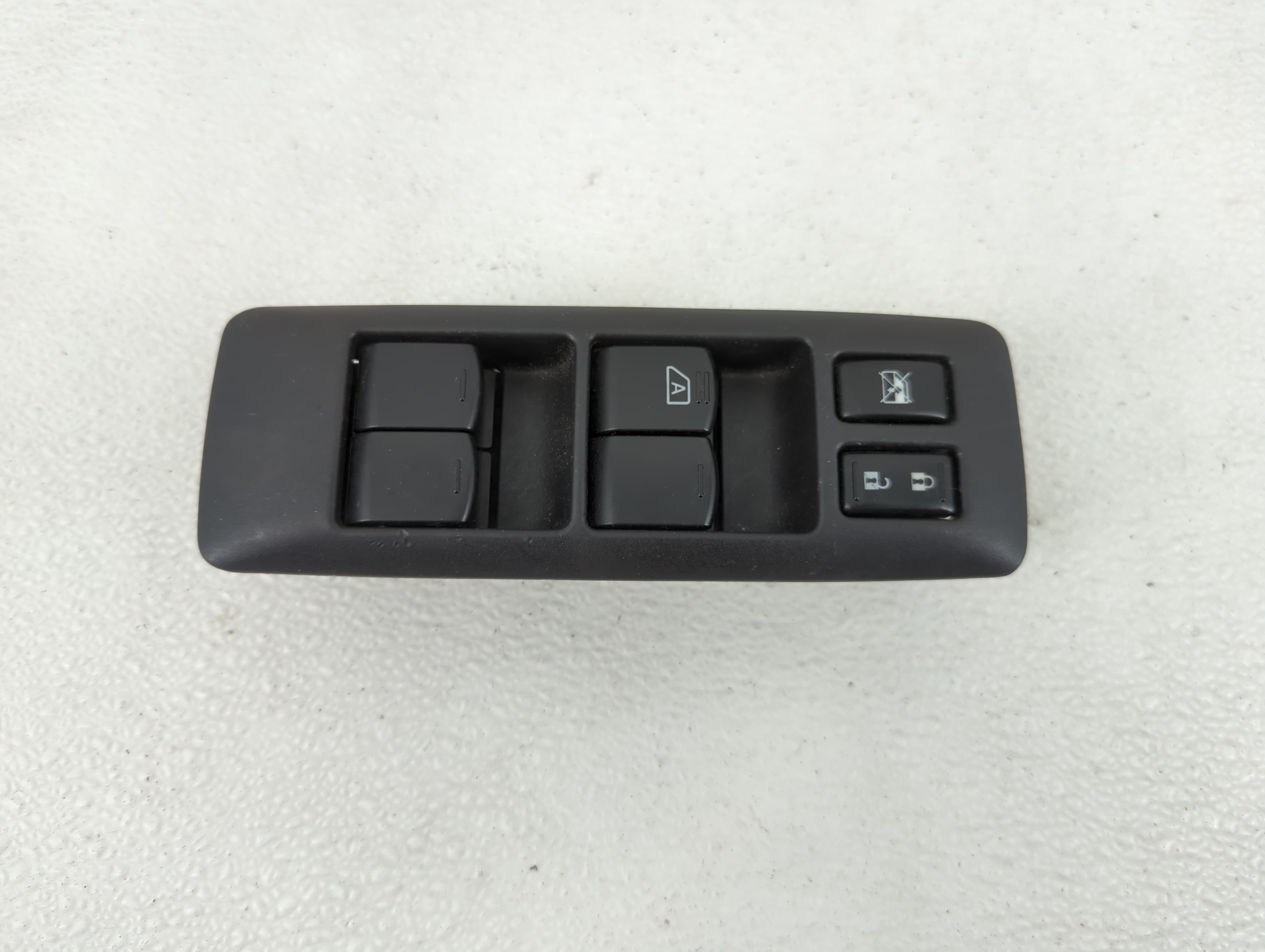 2011-2015 Nissan Rogue Driver Left Door Master Power Window Switch 1209955 - Oemusedautoparts1.com