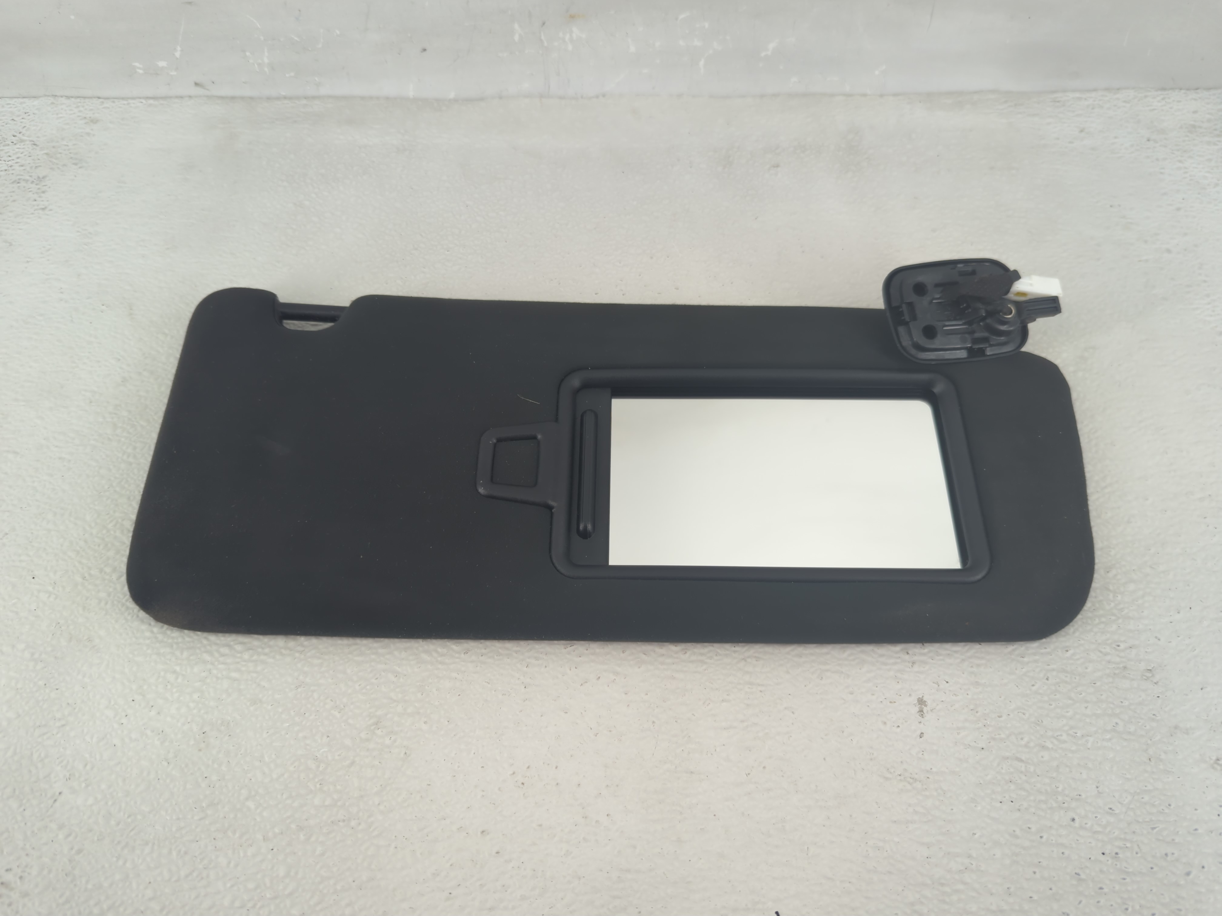 2016-2020 Kia Optima Passenger Sun Visor Mirror Right Sunvisor Black 1209973 - Oemusedautoparts1.com