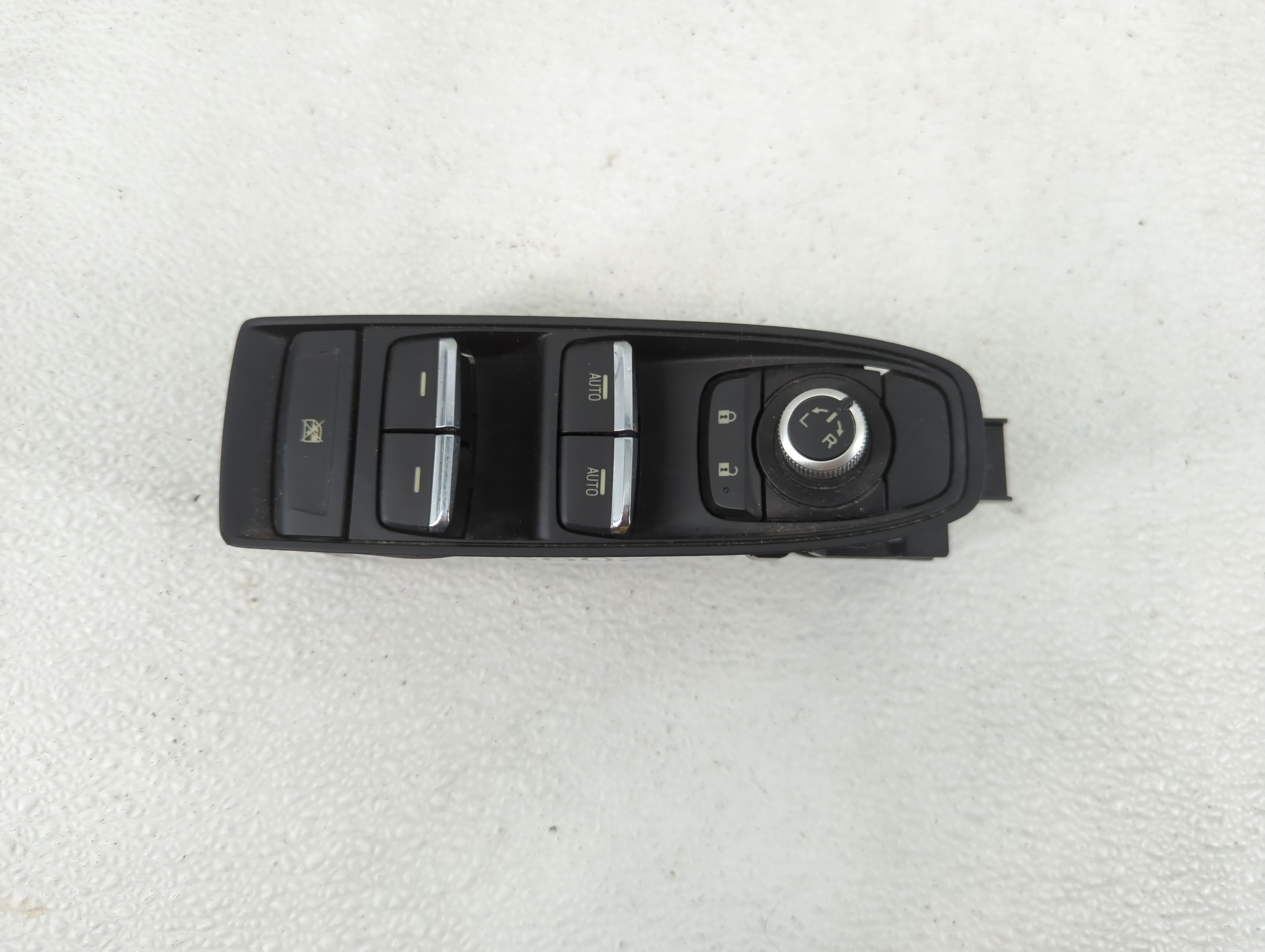 Picture of 2023 Subaru Forester Driver Left Door Master Power Window Switch 1209987