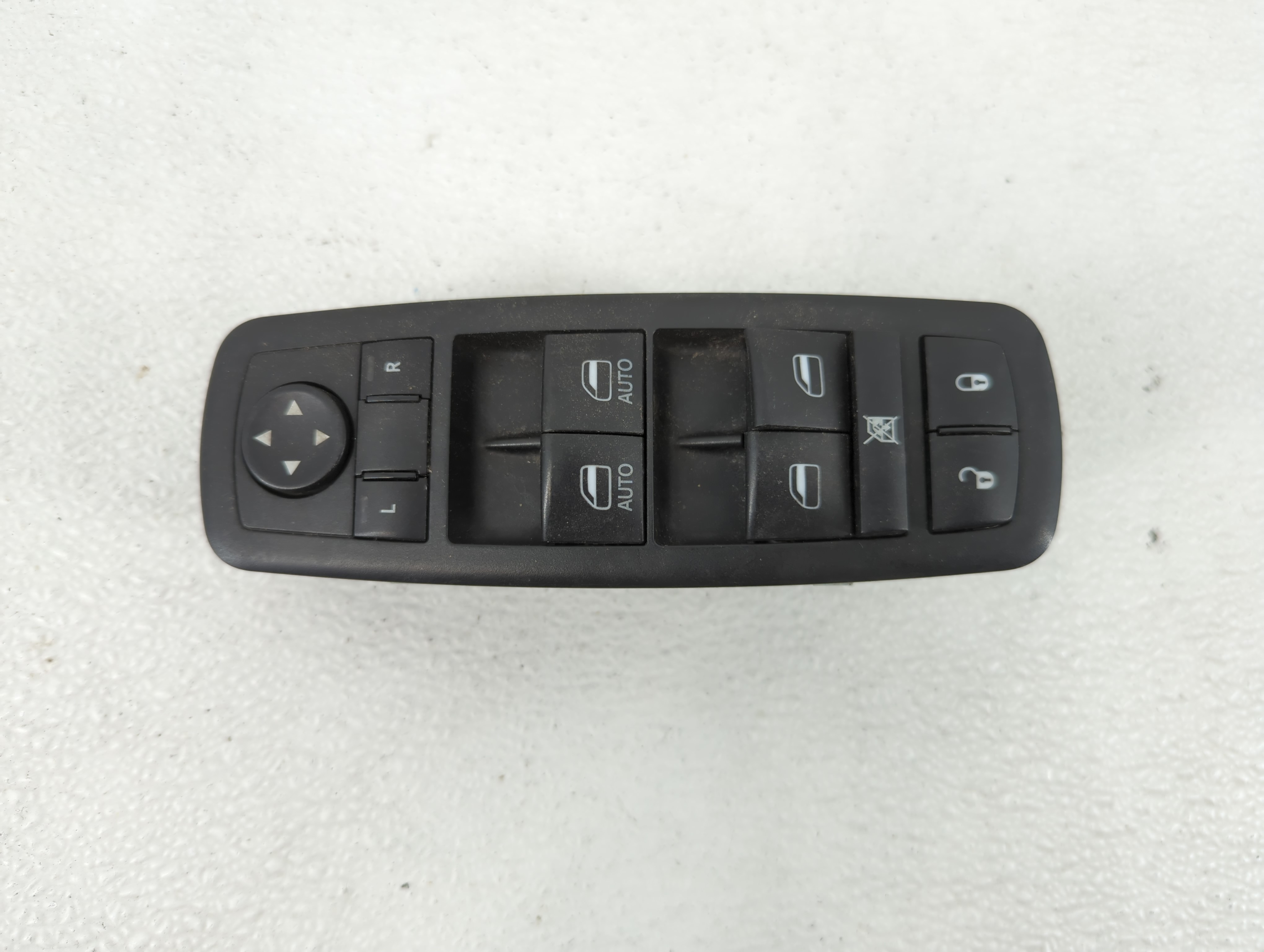 2011 Jeep Grand Cherokee Driver Left Door Master Power Window Switch 1209989 - Oemusedautoparts1.com