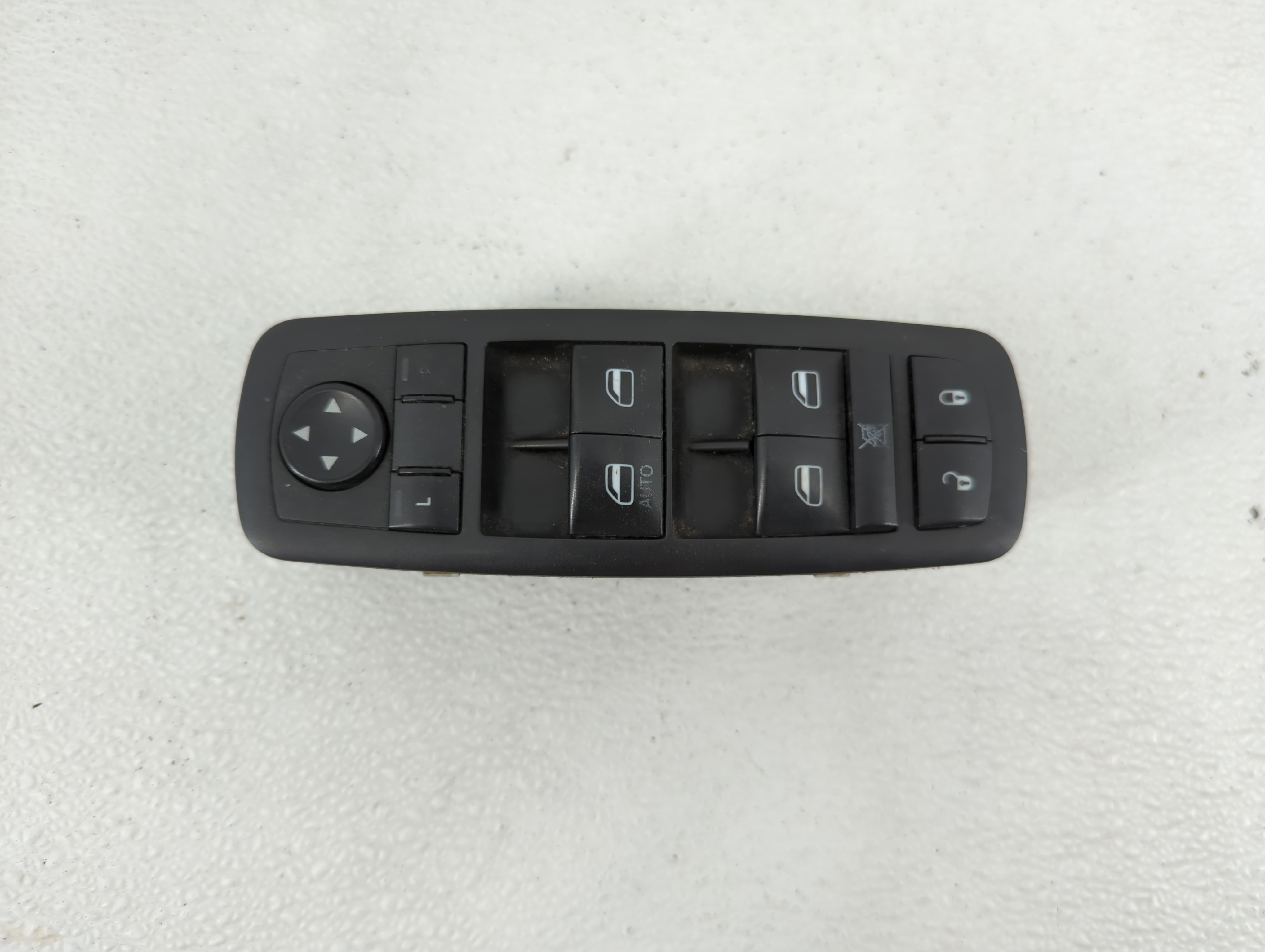 2014-2016 Jeep Cherokee Driver Left Door Master Power Window Switch 1209993 - Oemusedautoparts1.com