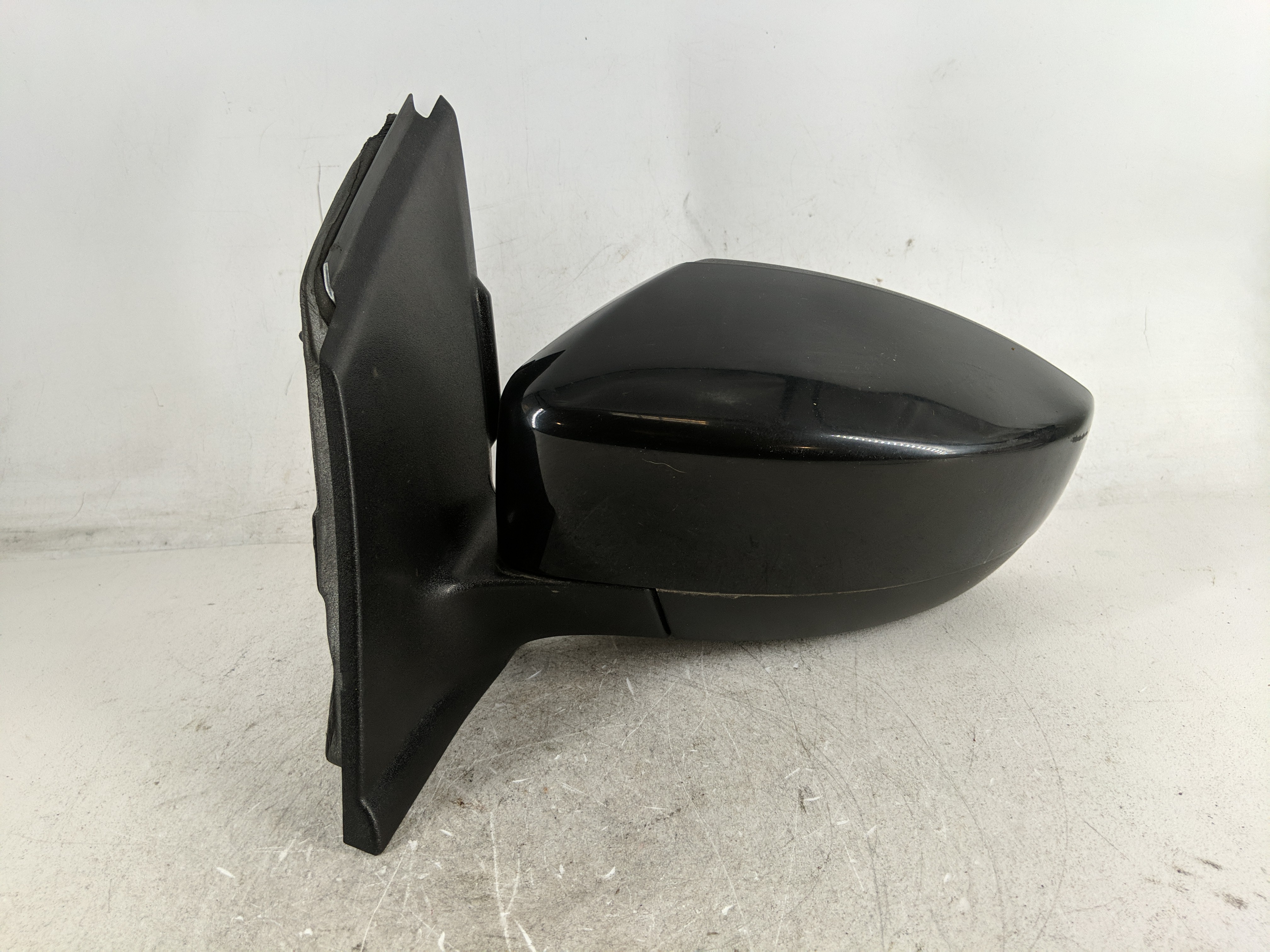 2017-2019 Ford Escape Driver Left Side View Power Door Mirror 1210005 - Oemusedautoparts1.com