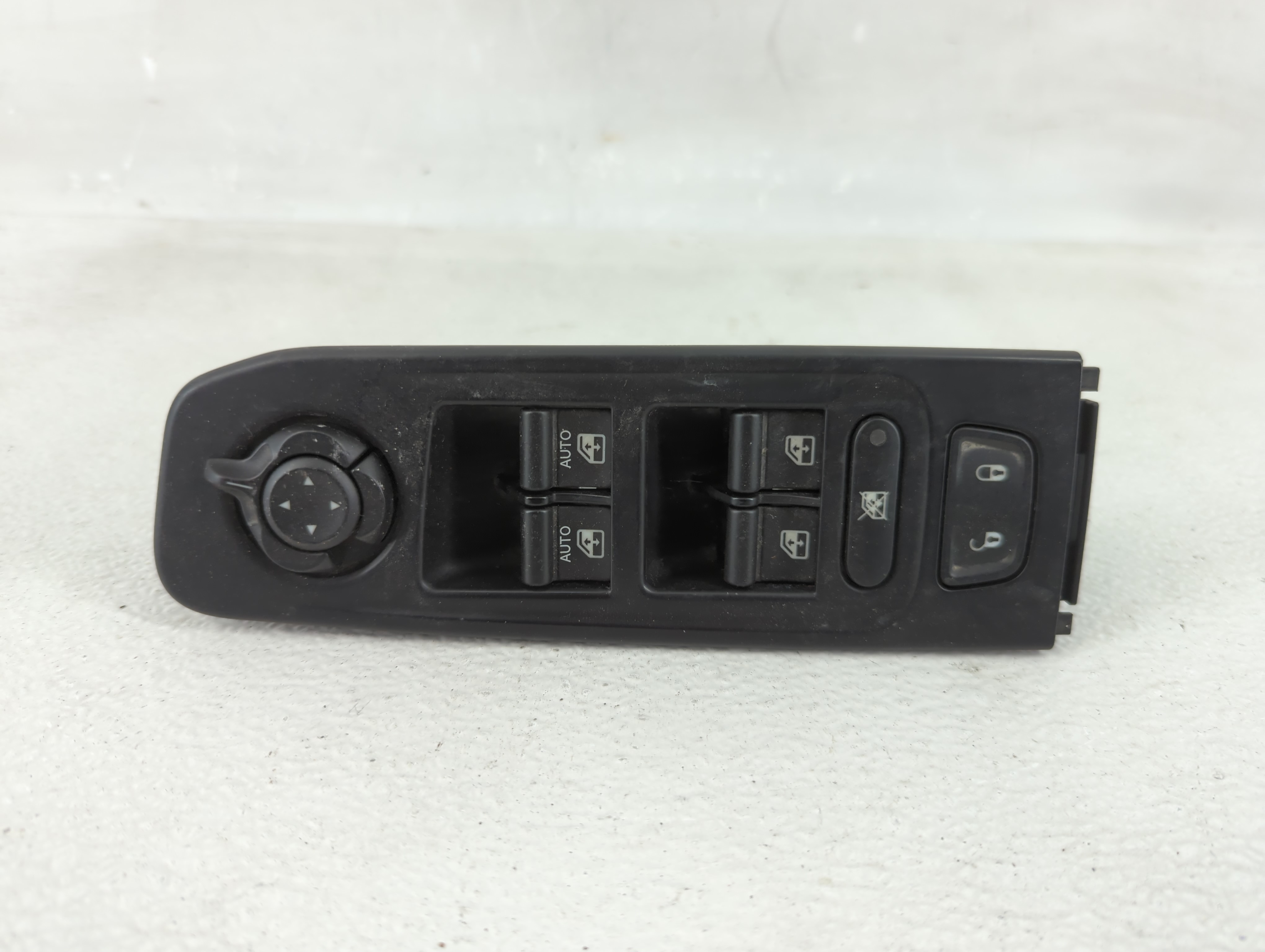 2015-2022 Jeep Renegade Driver Left Door Master Power Window Switch 1210036 - Oemusedautoparts1.com