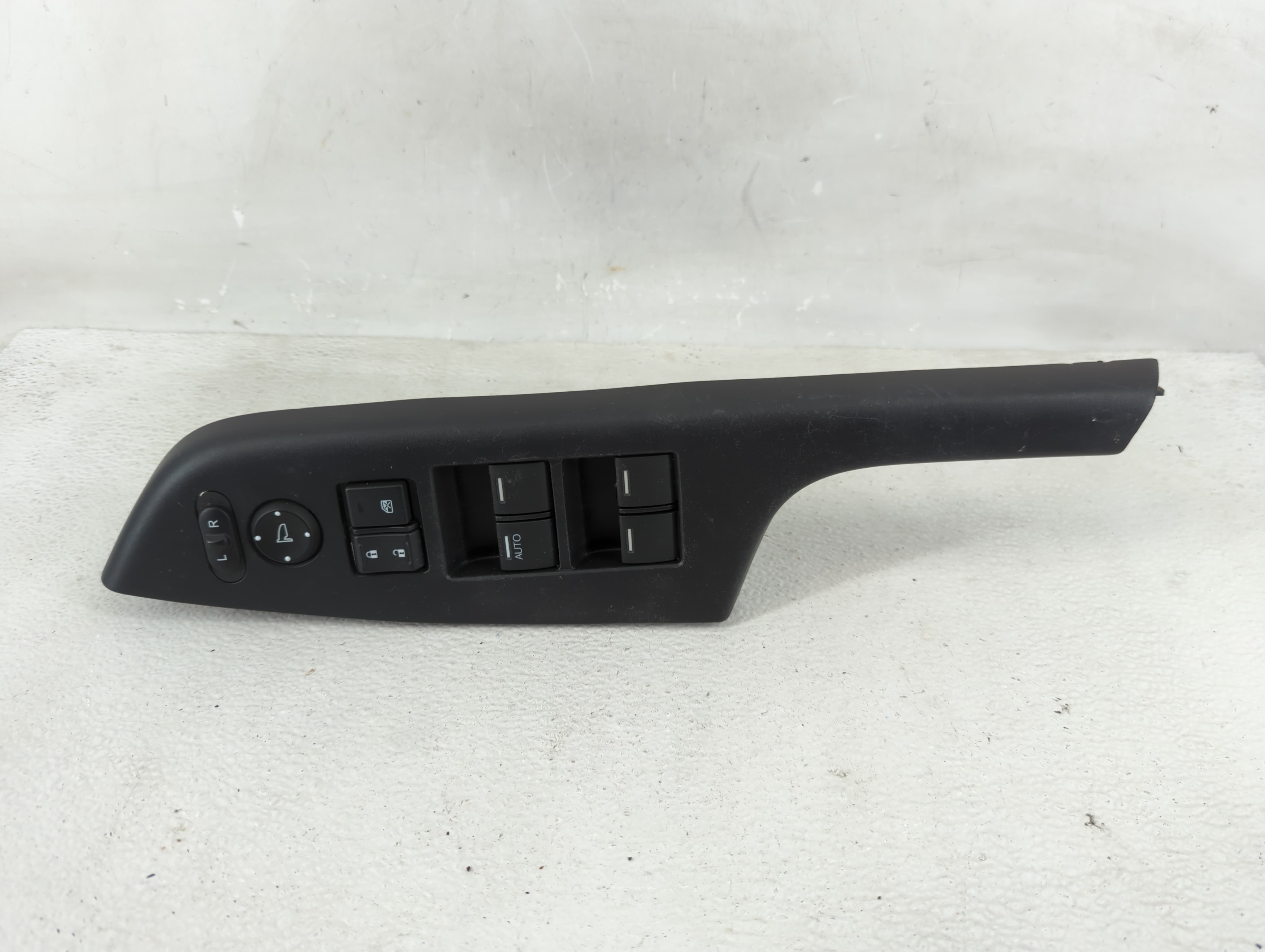 2014-2016 Honda Cr-v Driver Left Door Master Power Window Switch 1210039 - Oemusedautoparts1.com