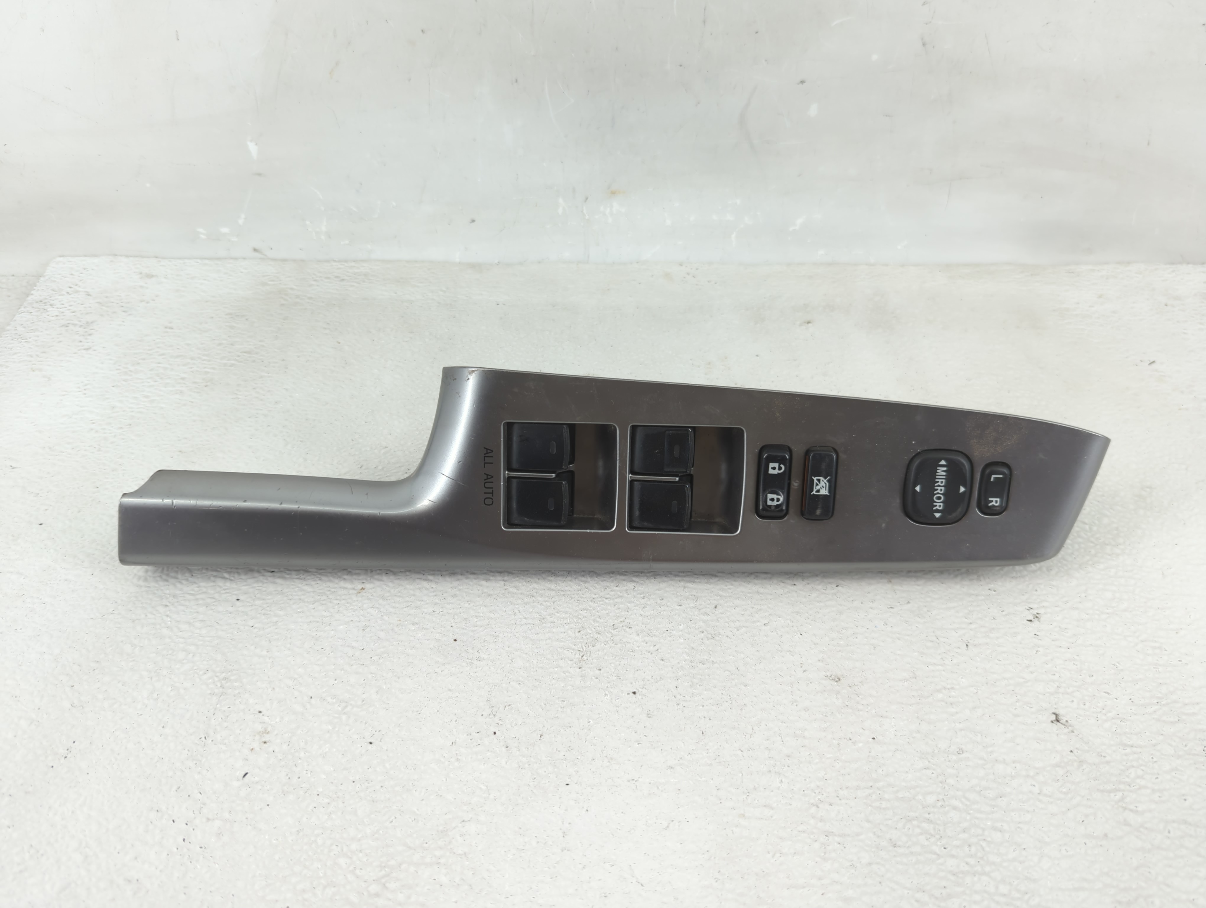 2015-2015 Toyota Prius Driver Left Door Master Power Window Switch 1210042 - Oemusedautoparts1.com