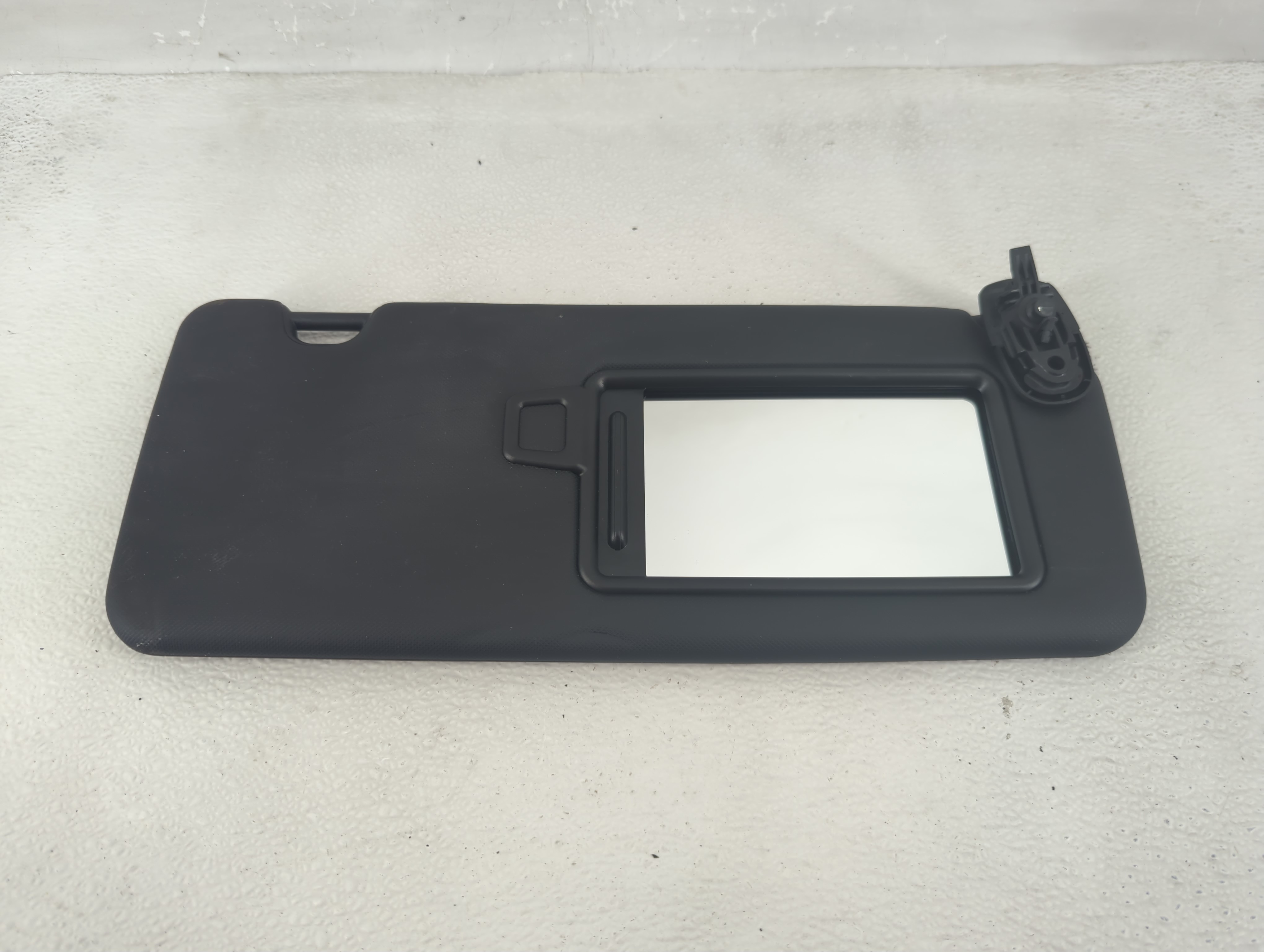 Hyundai Santa Cruz Passenger Sun Visor Mirror Right Sunvisor Black 1210057 - Oemusedautoparts1.com