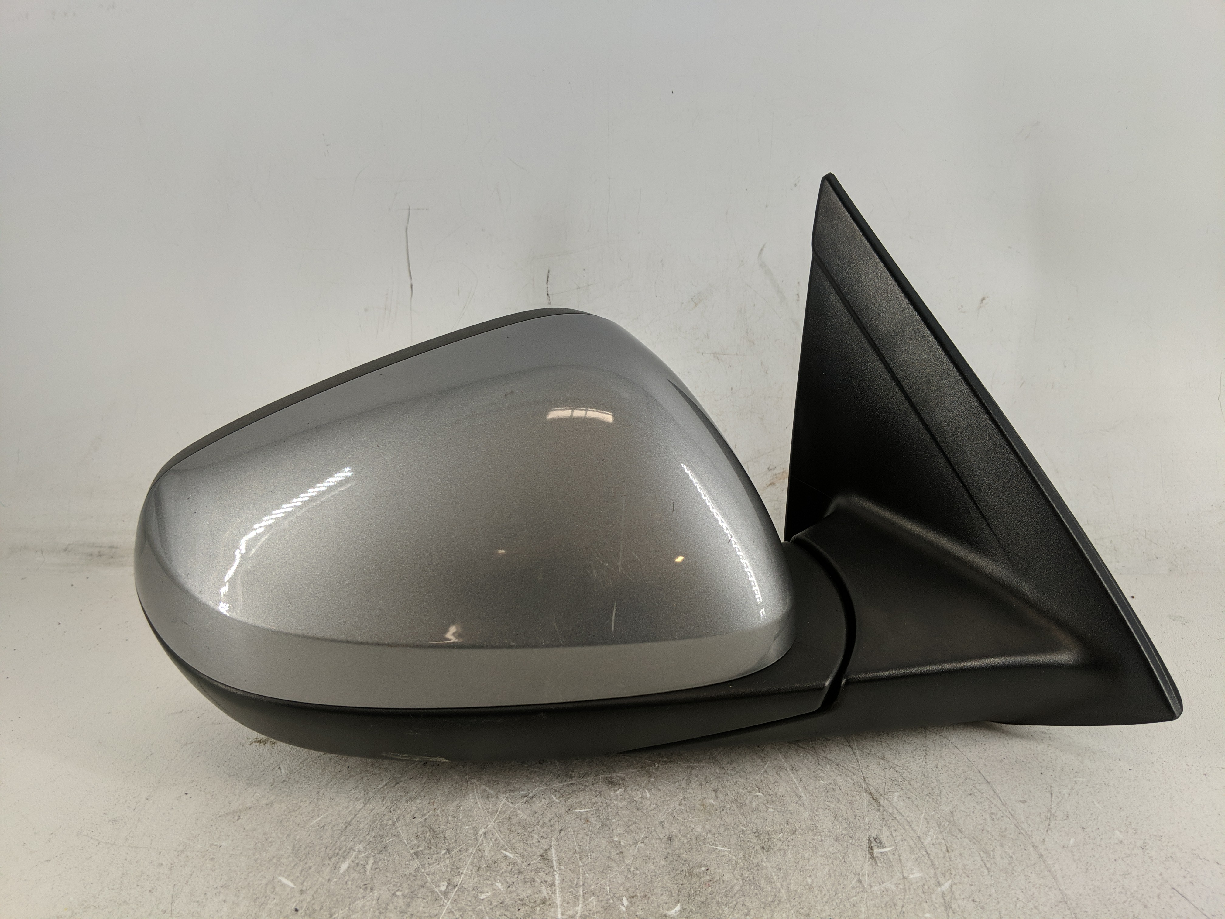 2025 Chevrolet Trax Passenger Right Side View Power Door Mirror Gray 1210089 - Oemusedautoparts1.com