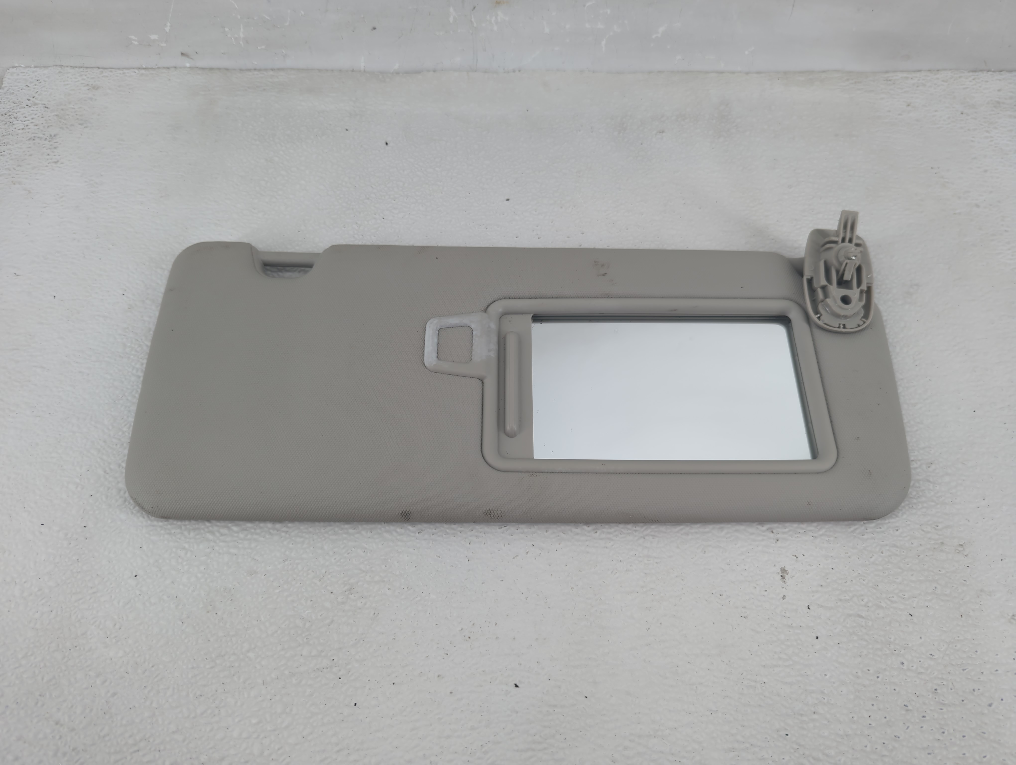 Picture of 2024 Kia Sportage Passenger Sun Visor Mirror Right Sunvisor Gray 1210102