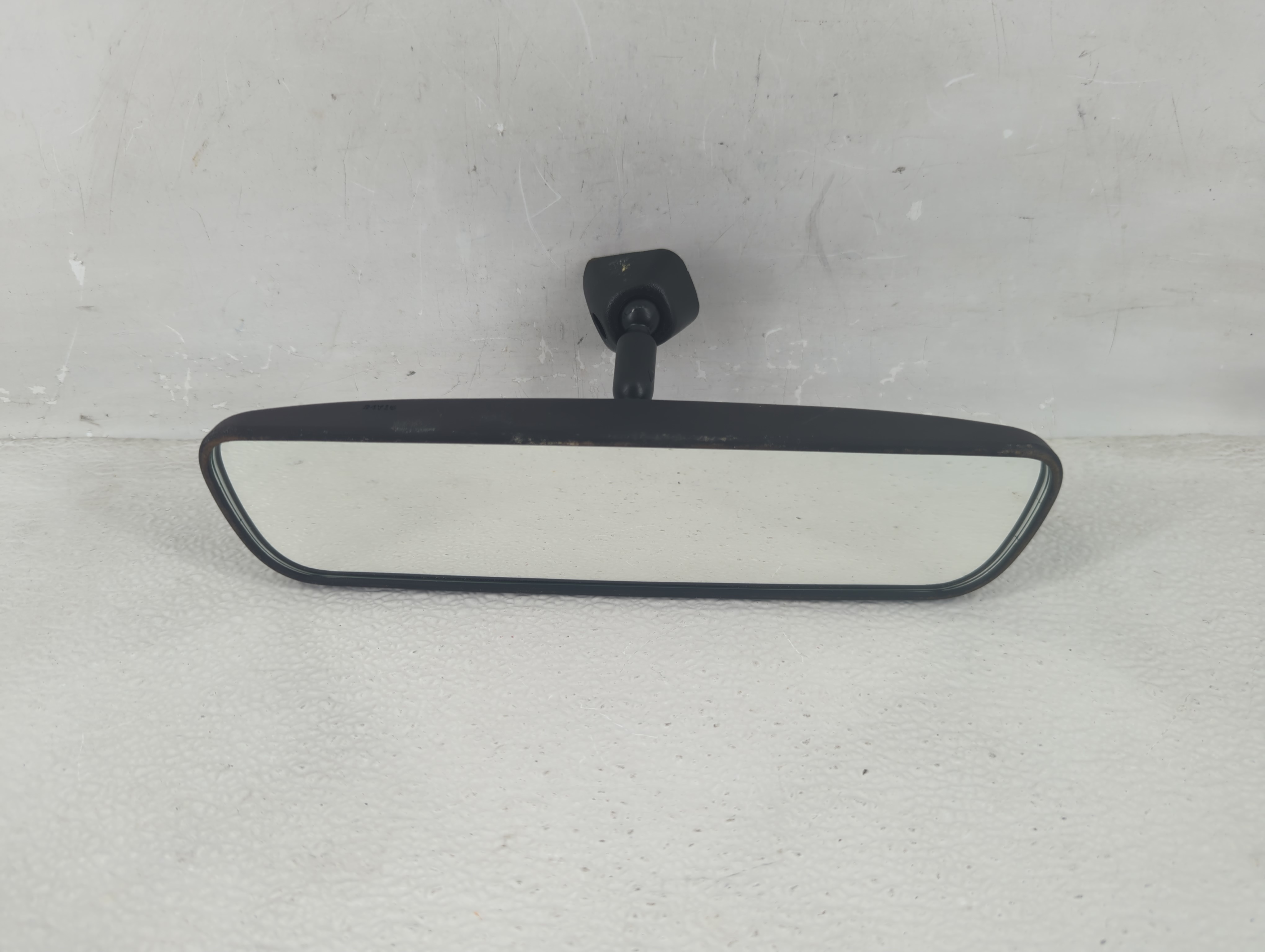 2025 Hyundai Elantra Interior Rear View Mirror Oem 1210134 - Oemusedautoparts1.com
