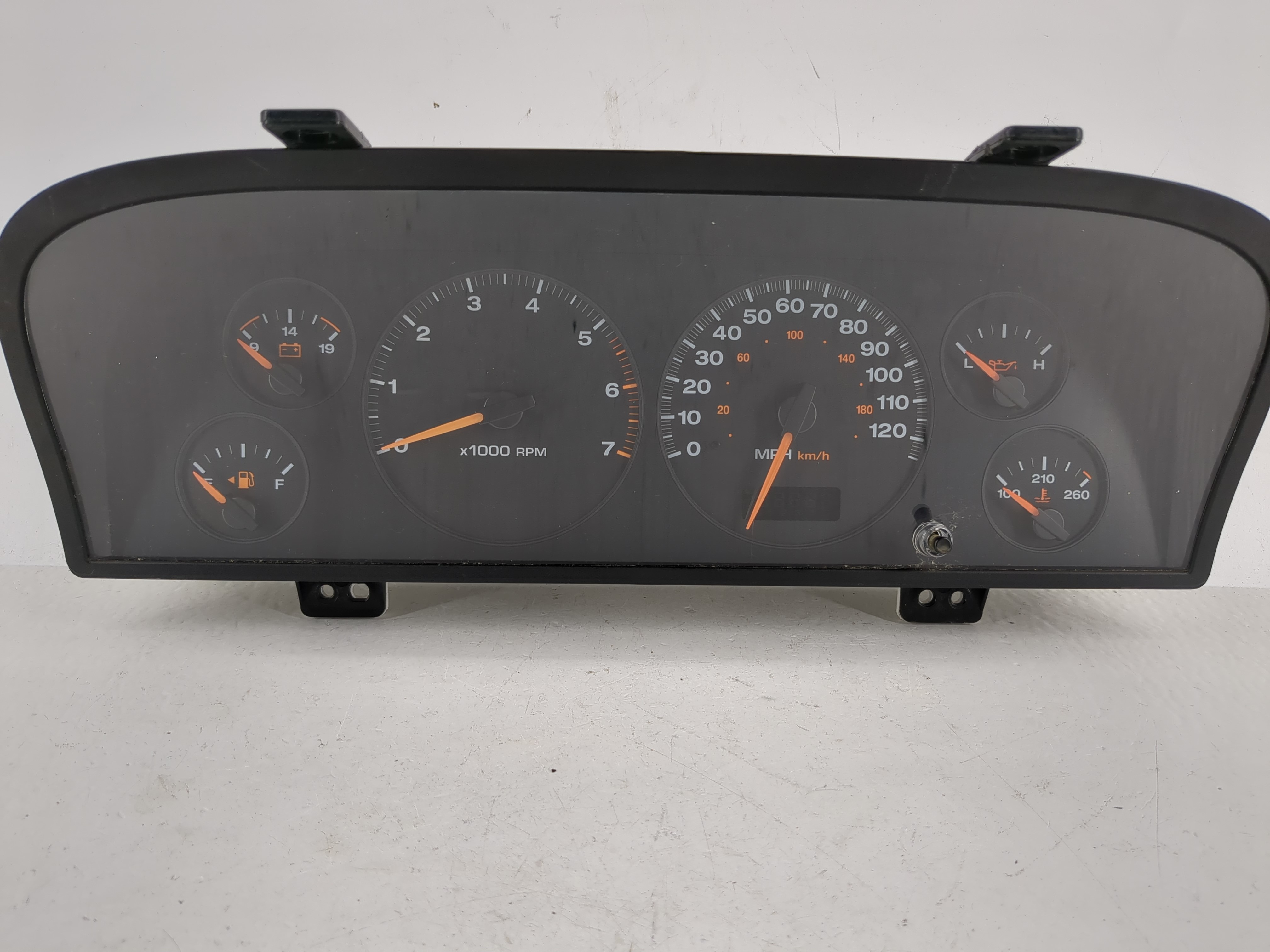 2002-2004 Jeep Grand Cherokee Speedometer Instrument Cluster Gauges 1210178 - Oemusedautoparts1.com