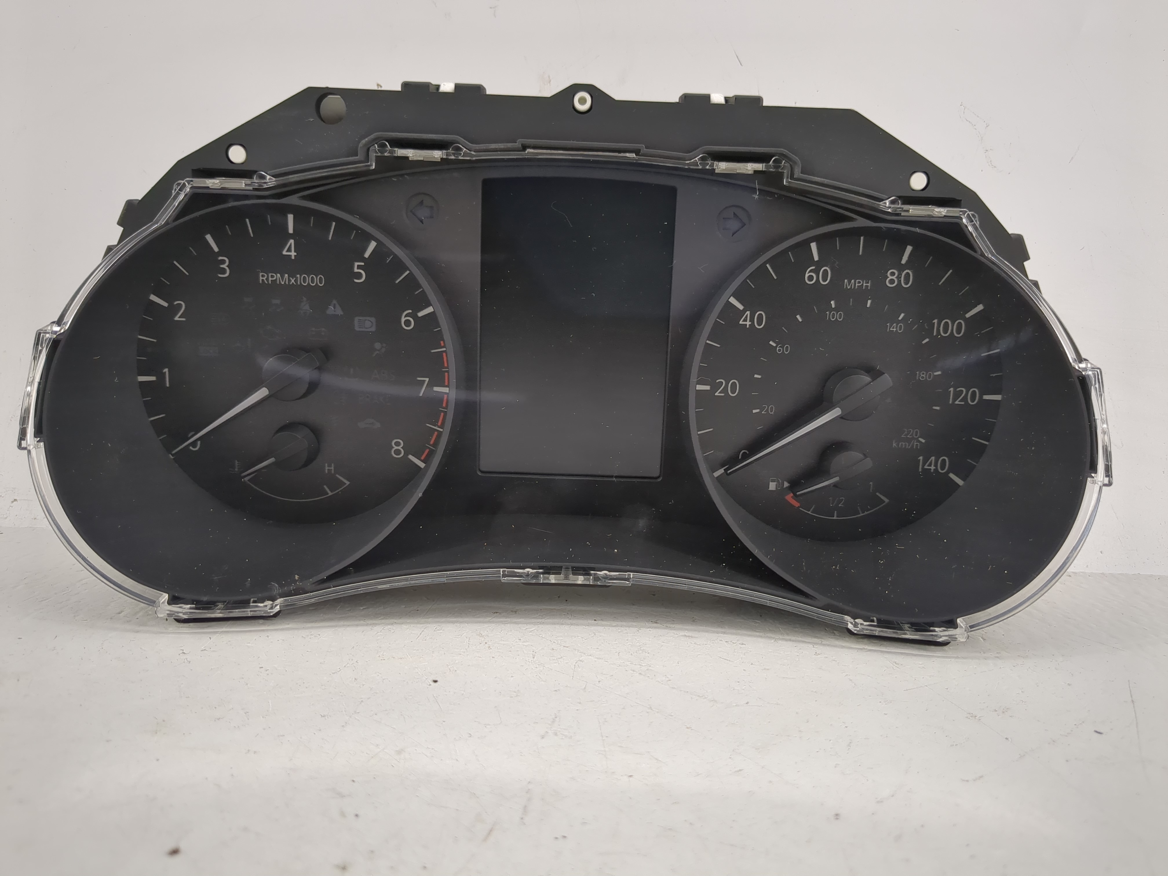 2017-2018 Nissan Rogue Sport Speedometer Instrument Cluster Gauges 1210184 - Oemusedautoparts1.com