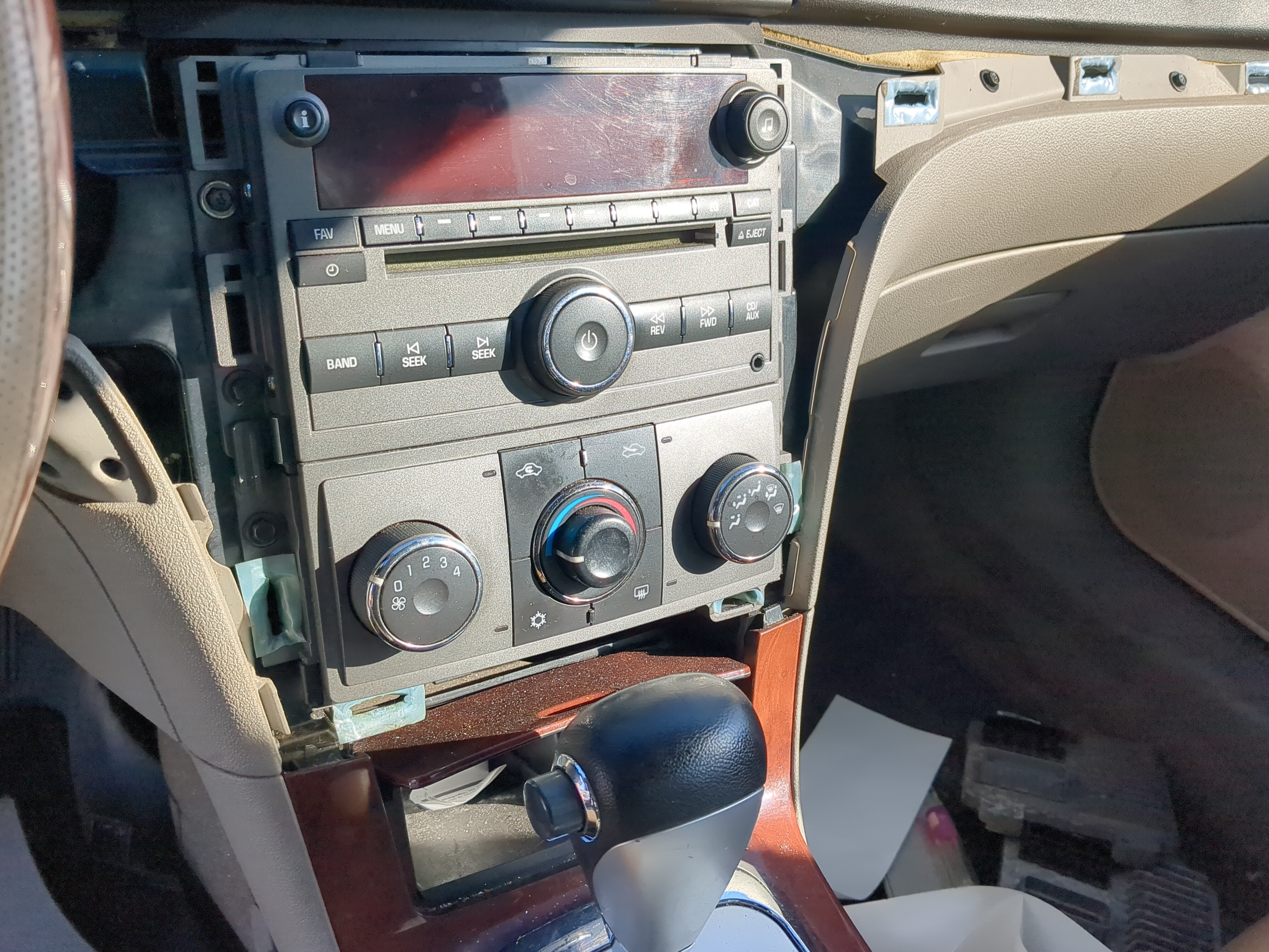 2007-2009 Saturn Aura Ac Heater Climate Control 1210265 - Oemusedautoparts1.com