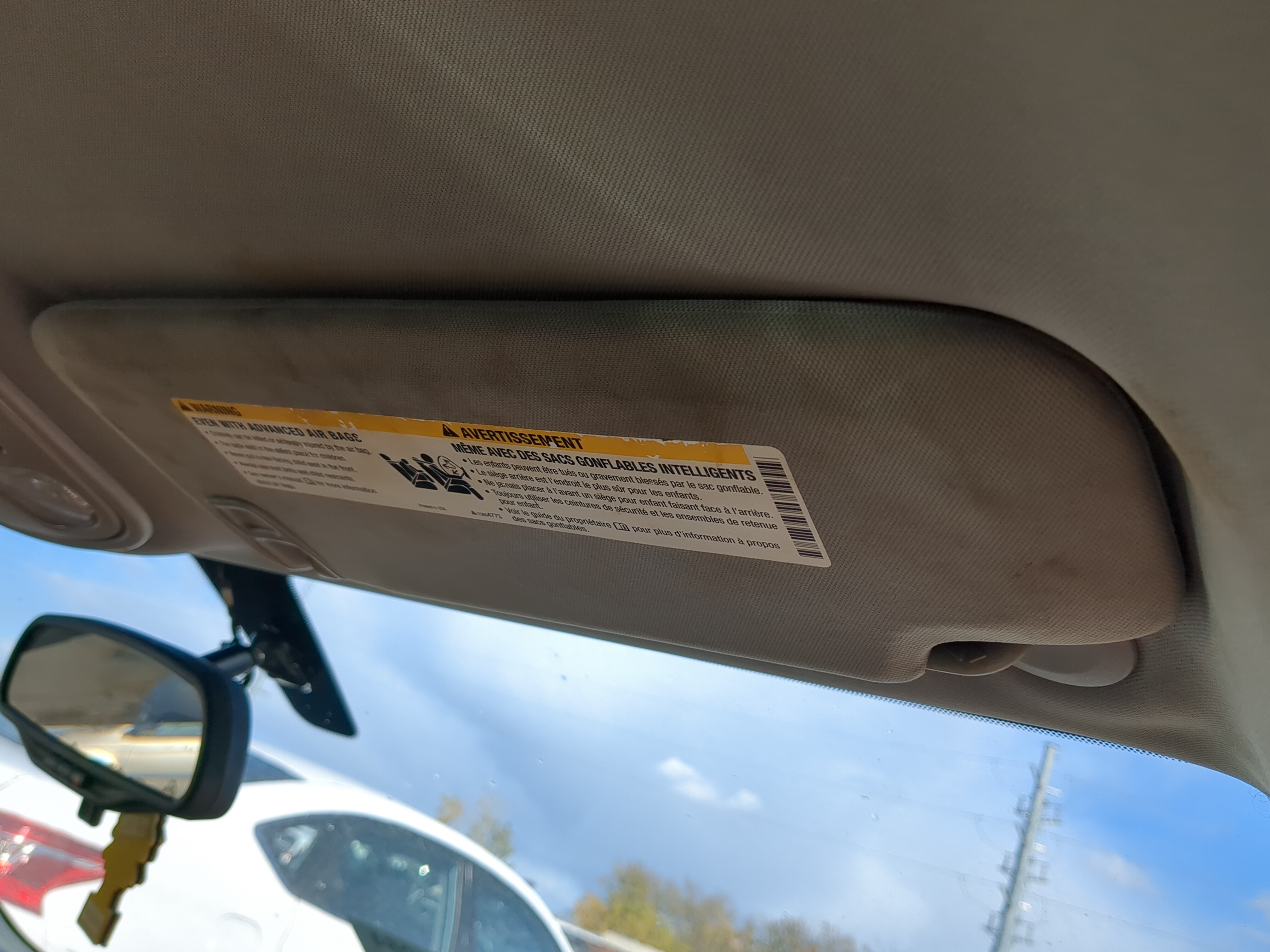 2007-2009 Saturn Aura Passenger Sun Visor Mirror Right Sunvisor 1210291 - Oemusedautoparts1.com