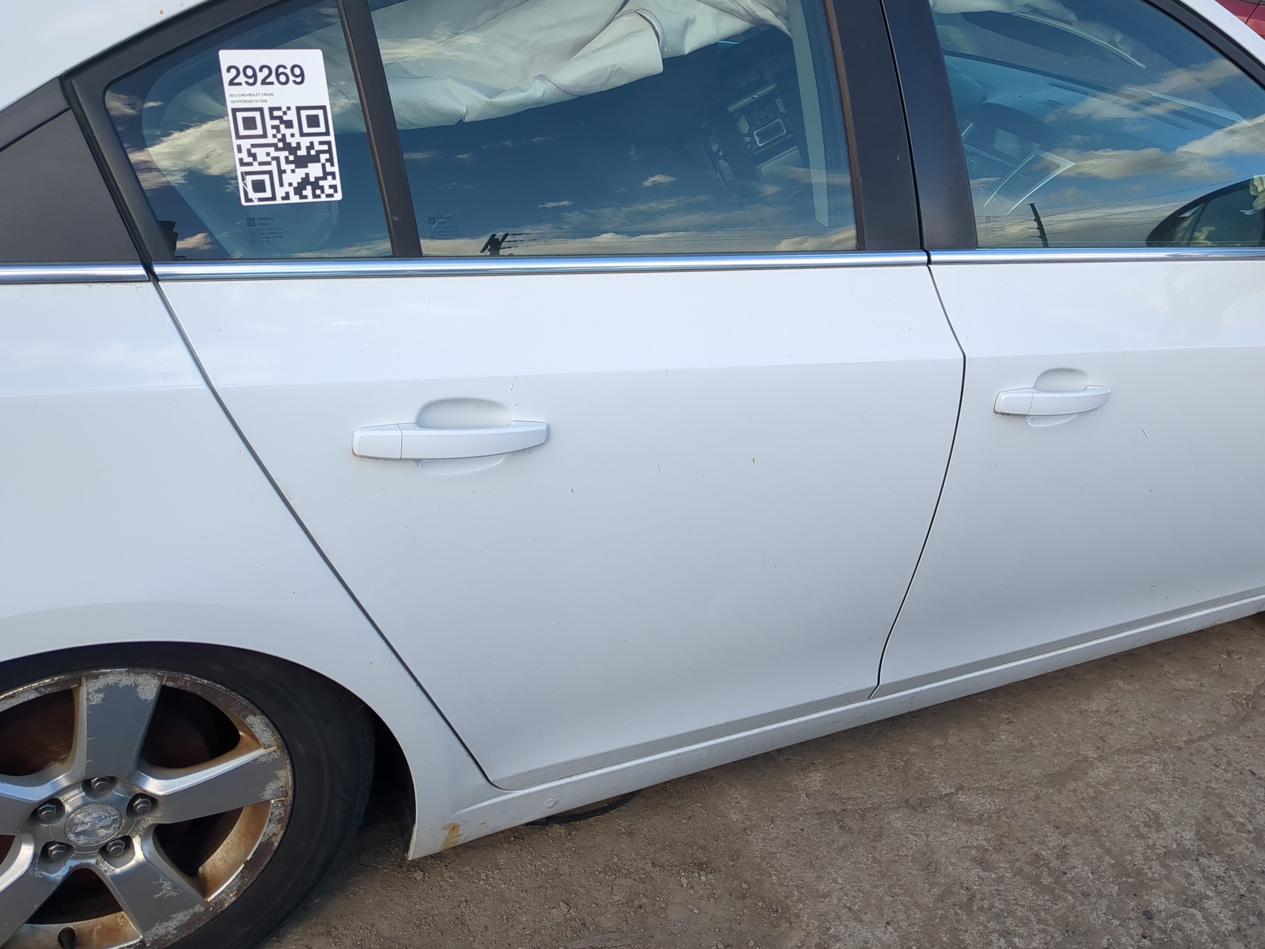 2011-2012 Chevrolet Cruze Passenger Rear Door Oem 1210523 - Oemusedautoparts1.com