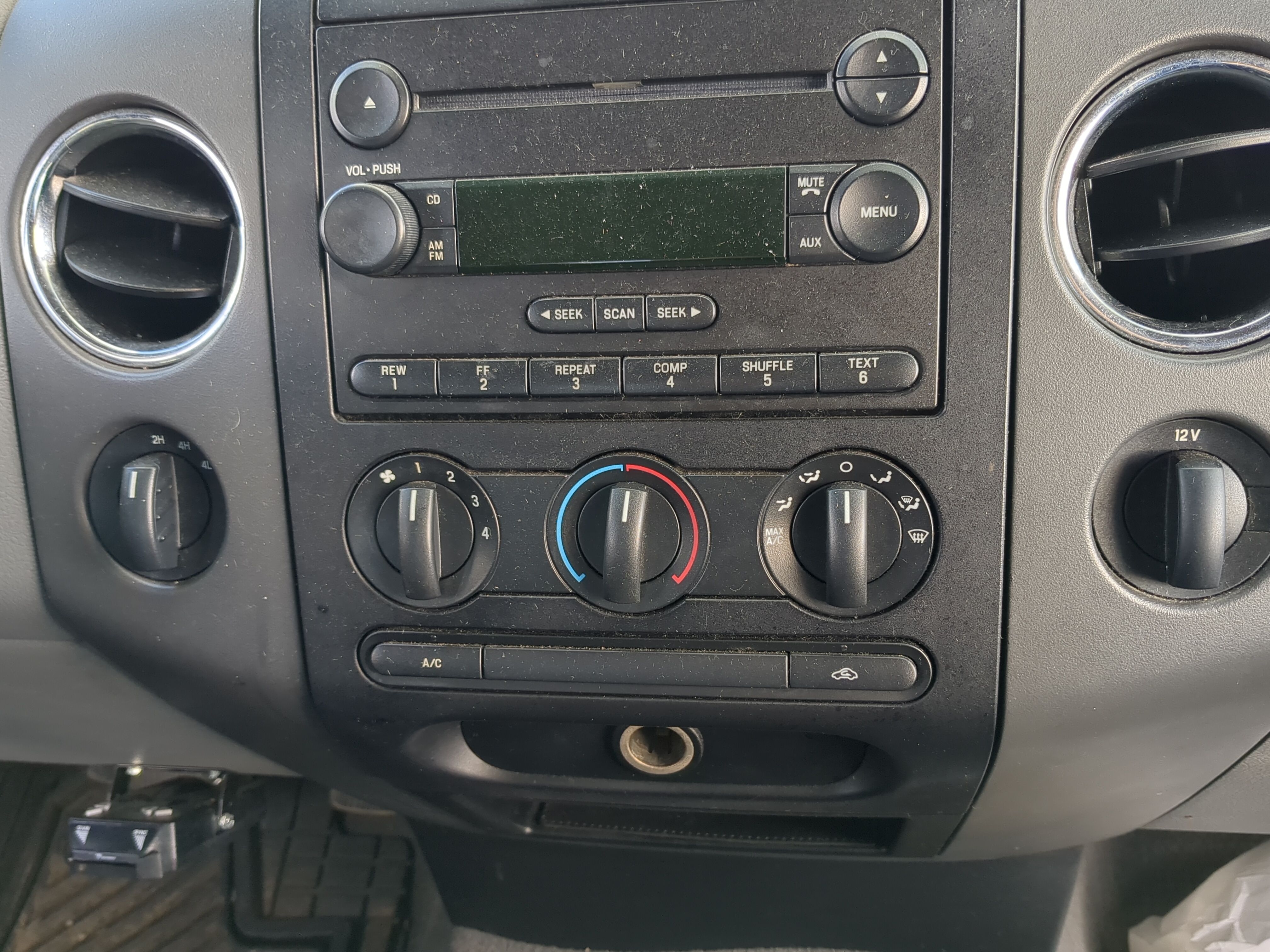 2004-2008 Ford F-150 Ac Heater Climate Control 1210550 - Oemusedautoparts1.com