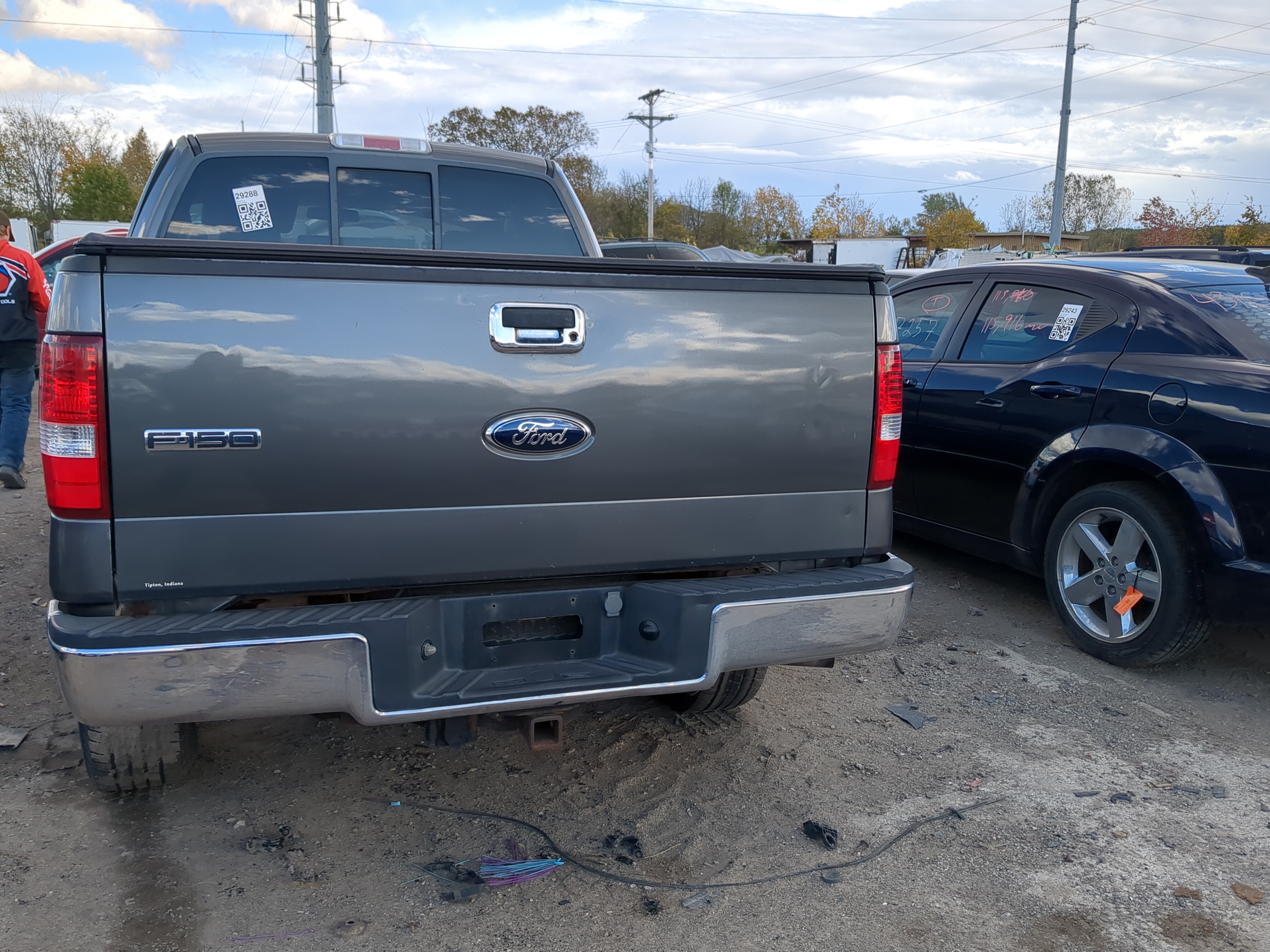 2004-2007 Ford F-150 Trunk/decklid/hatch/tailgate Oem 1210622 - Oemusedautoparts1.com