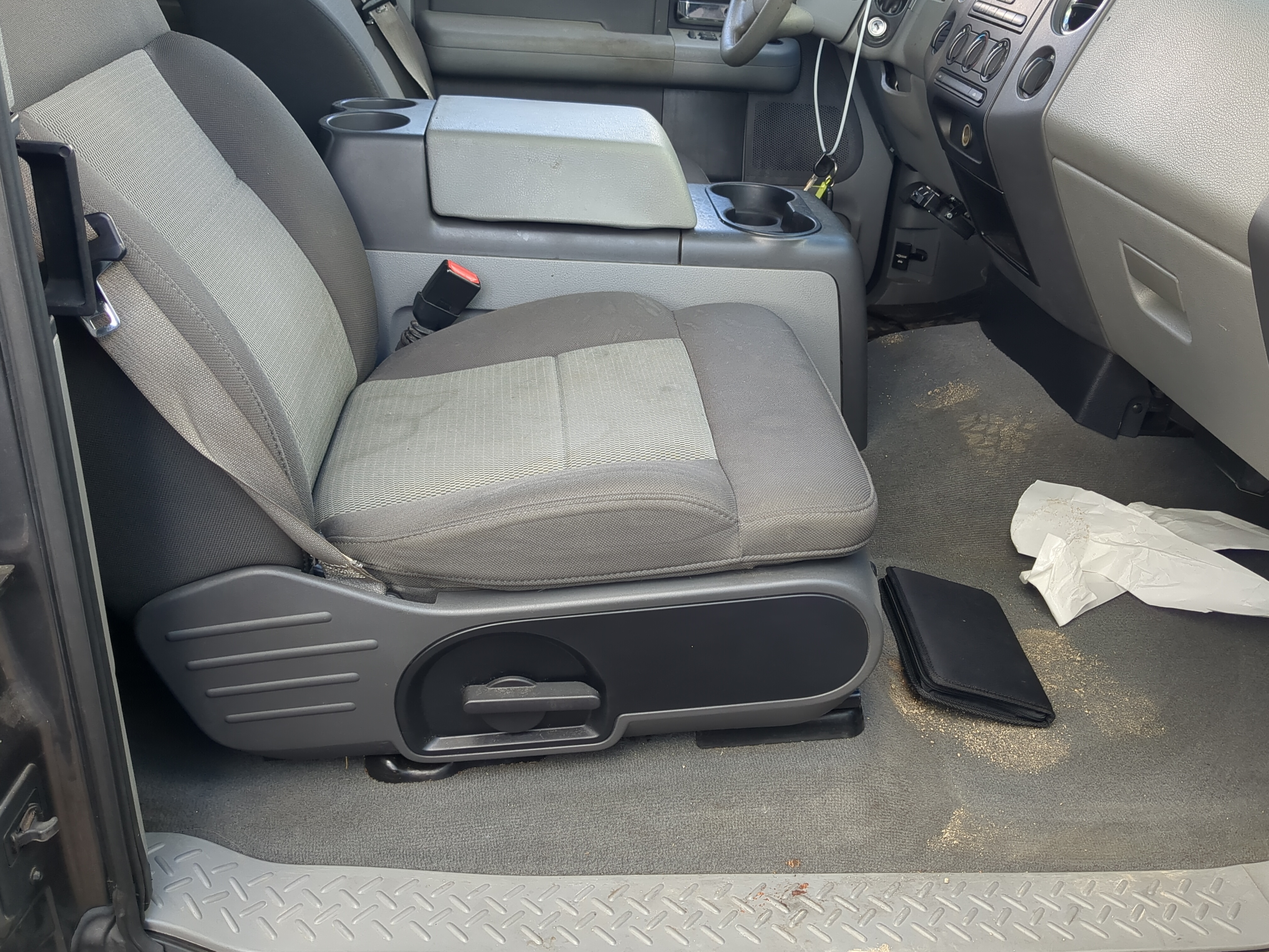 2004-2008 Ford F-150 Passenger Front Seat Oem 1210688 - Oemusedautoparts1.com