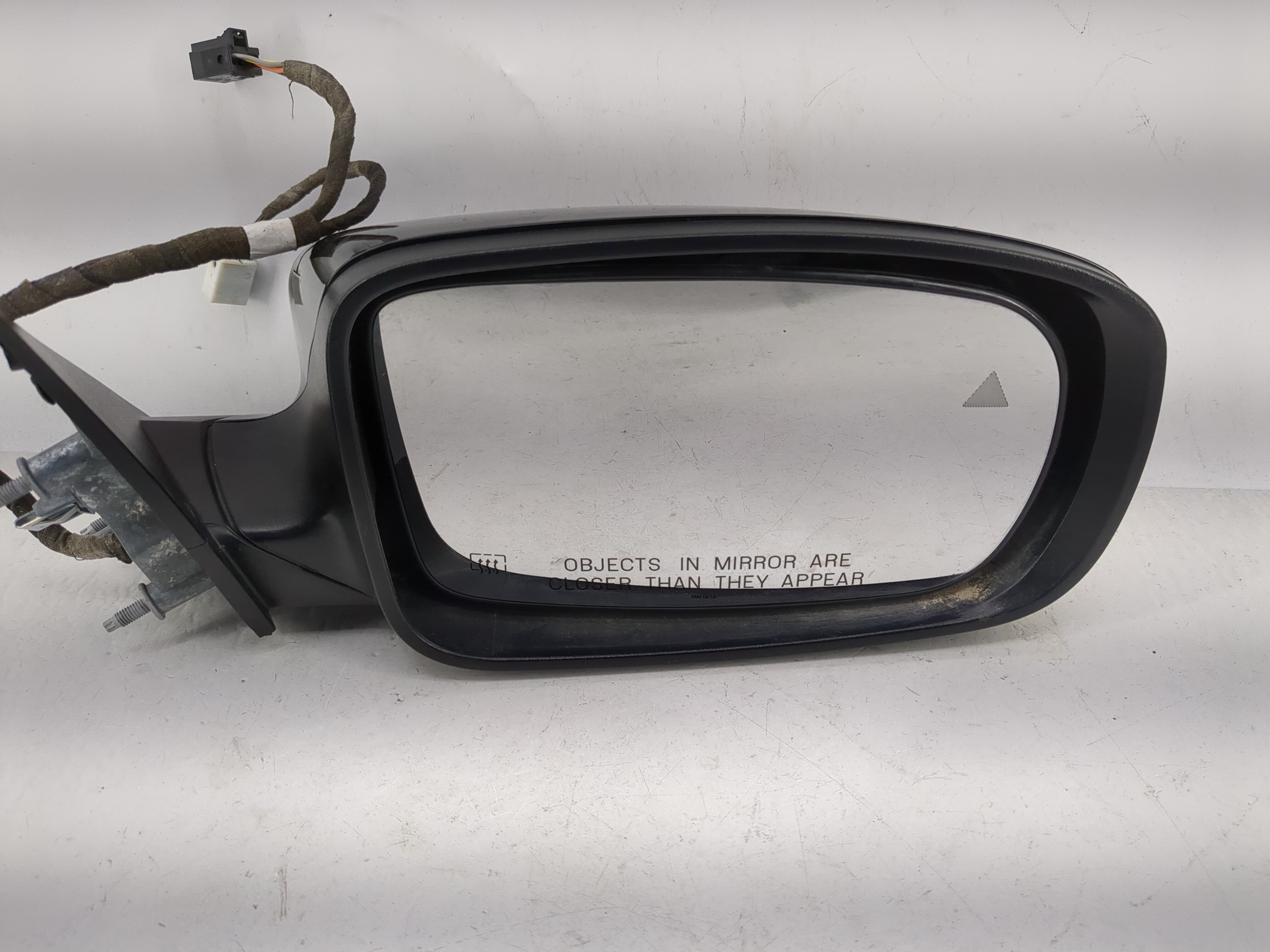 2015-2020 Dodge Charger Passenger Right Side View Power Door Mirror 1210876 - Oemusedautoparts1.com