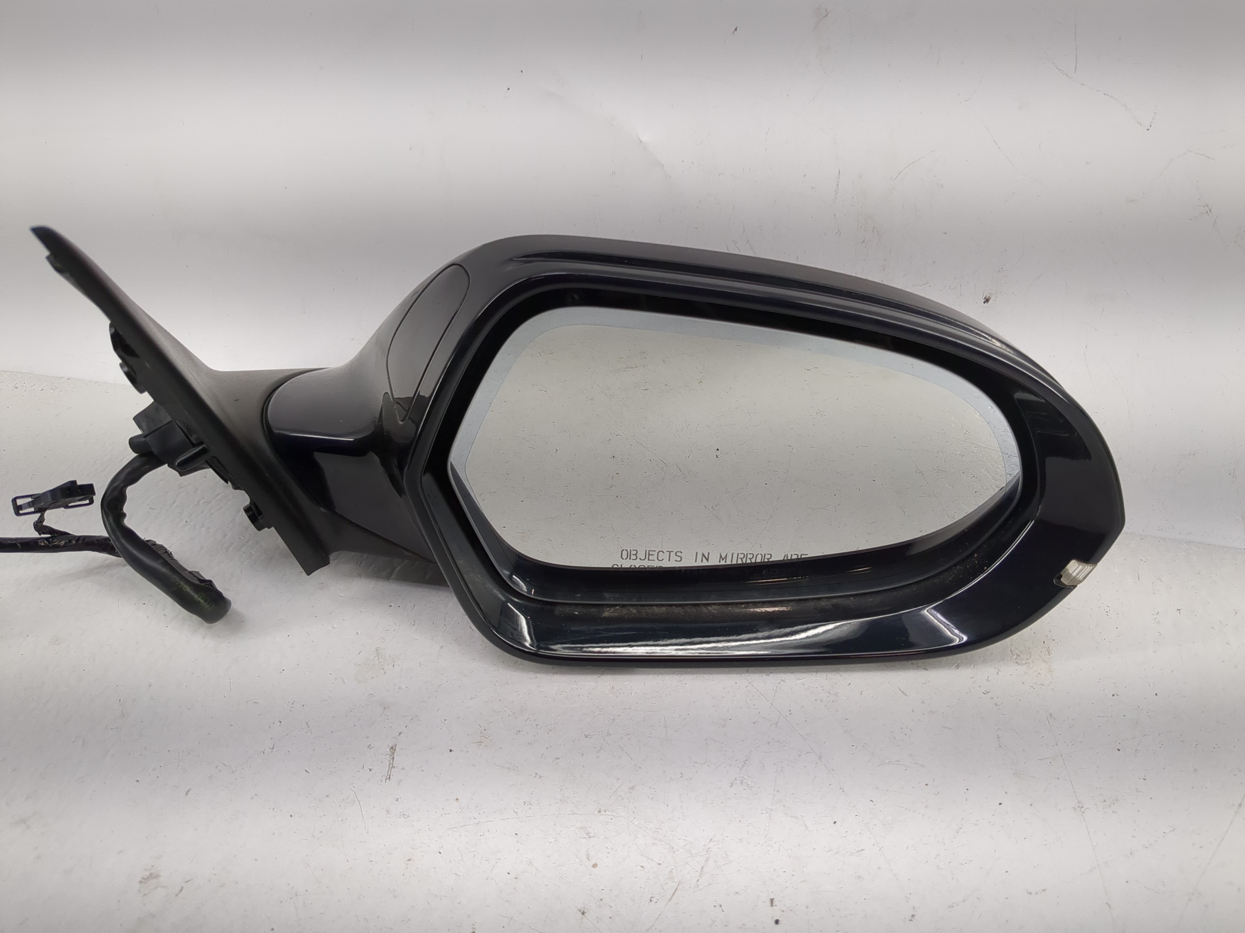 2014-2018 Audi A6 Passenger Right Side View Power Door Mirror Black 1210890 - Oemusedautoparts1.com