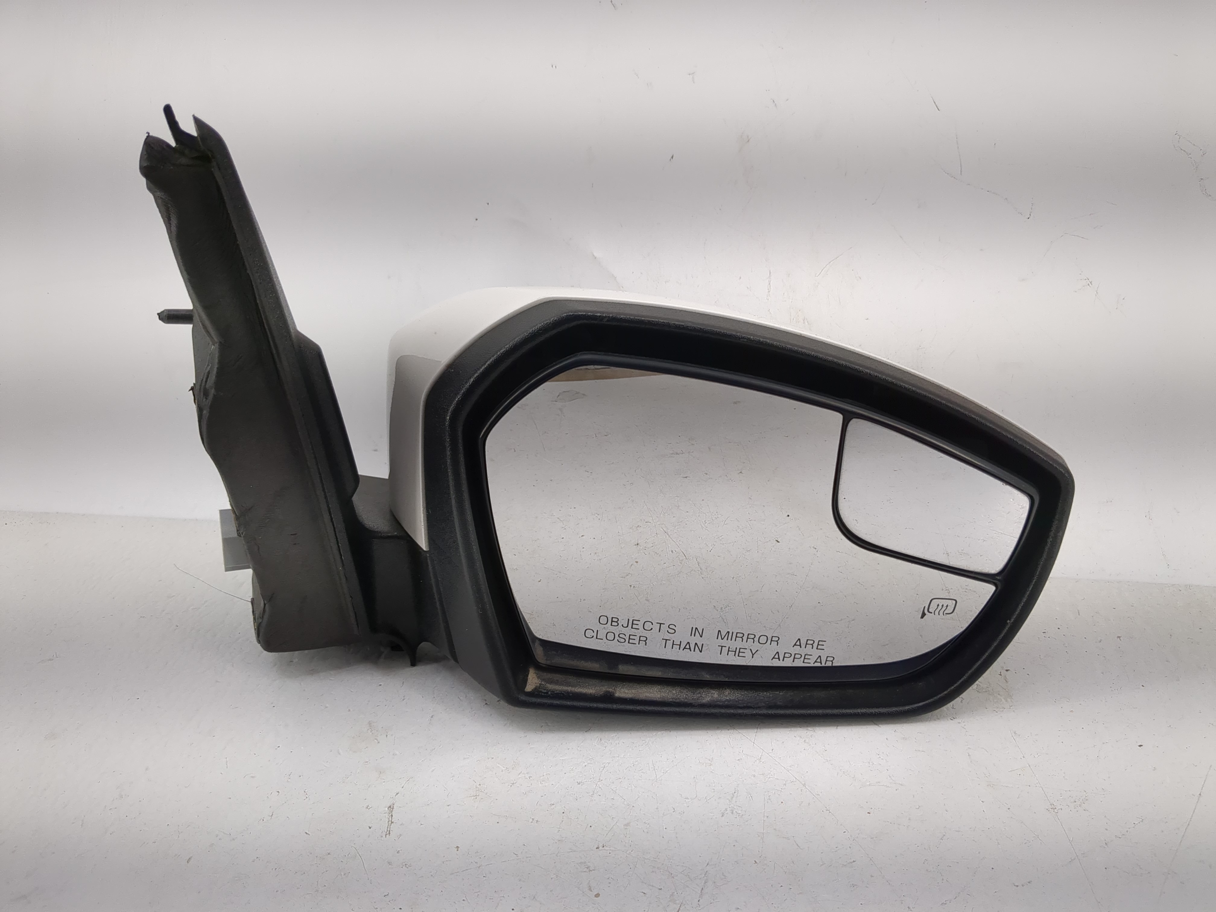 2017-2019 Ford Escape Passenger Right Side View Power Door Mirror White 1210893 - Oemusedautoparts1.com