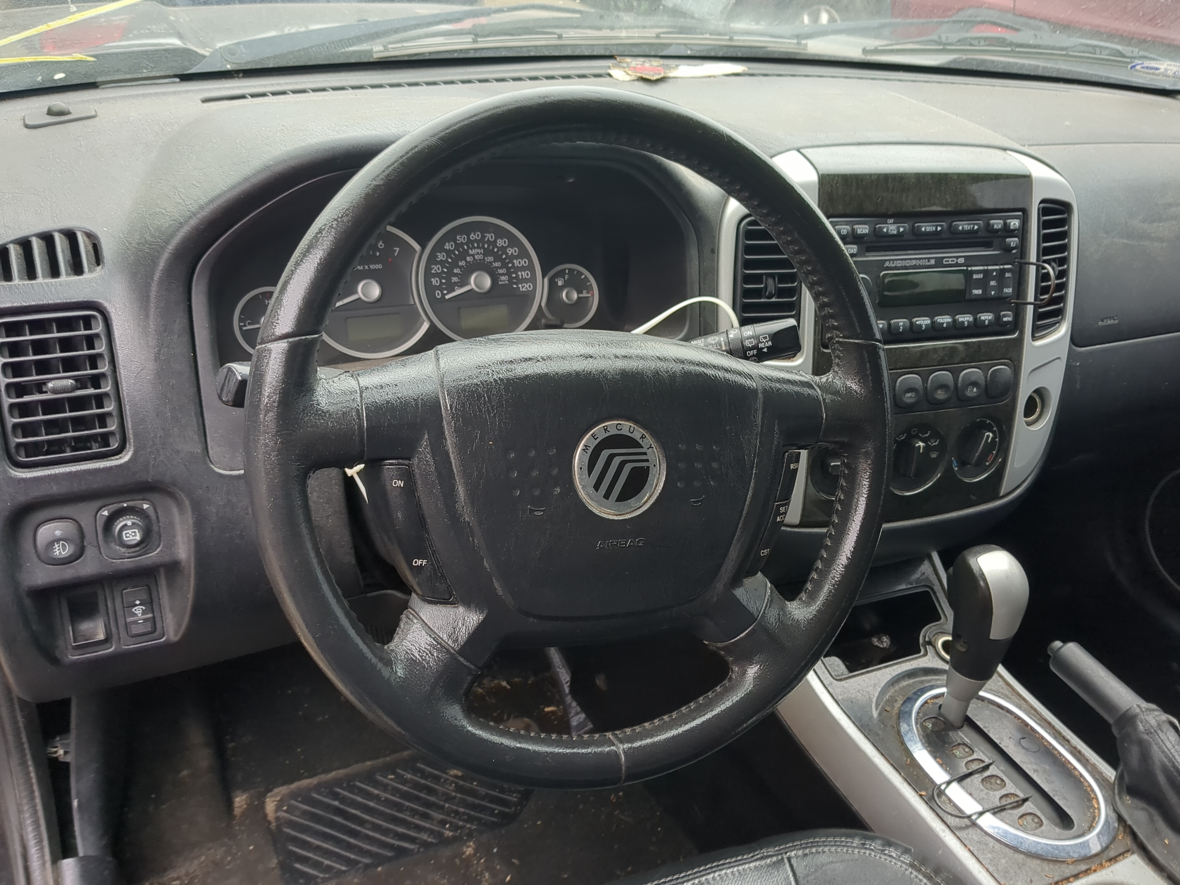 2005-2007 Mercury Mariner Air Bag Driver Left Steering Wheel Mounted 1210909 - Oemusedautoparts1.com