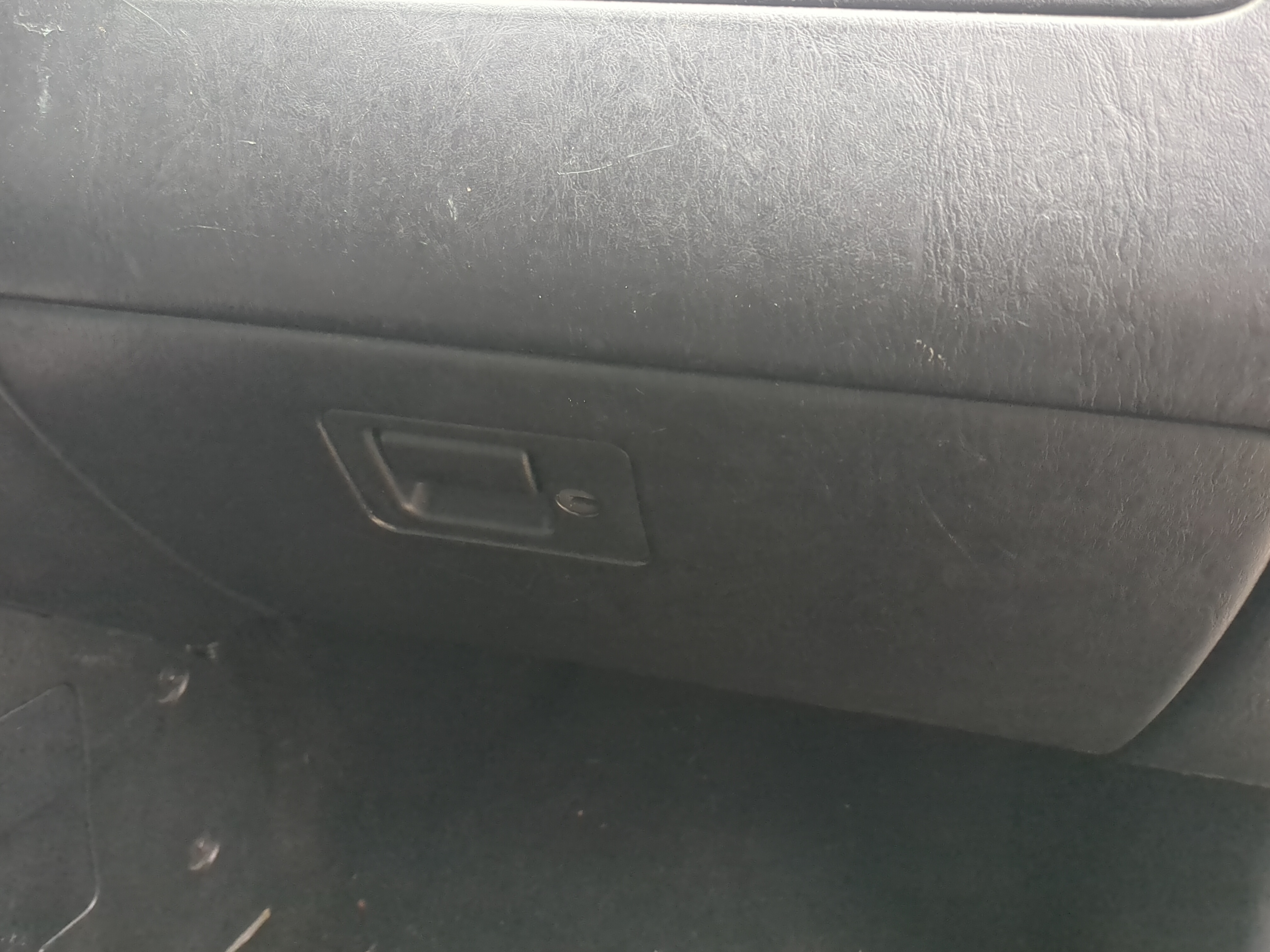 2007 Mercury Mariner Passenger Glove Box Door Storage Compartment 1211037 - Oemusedautoparts1.com