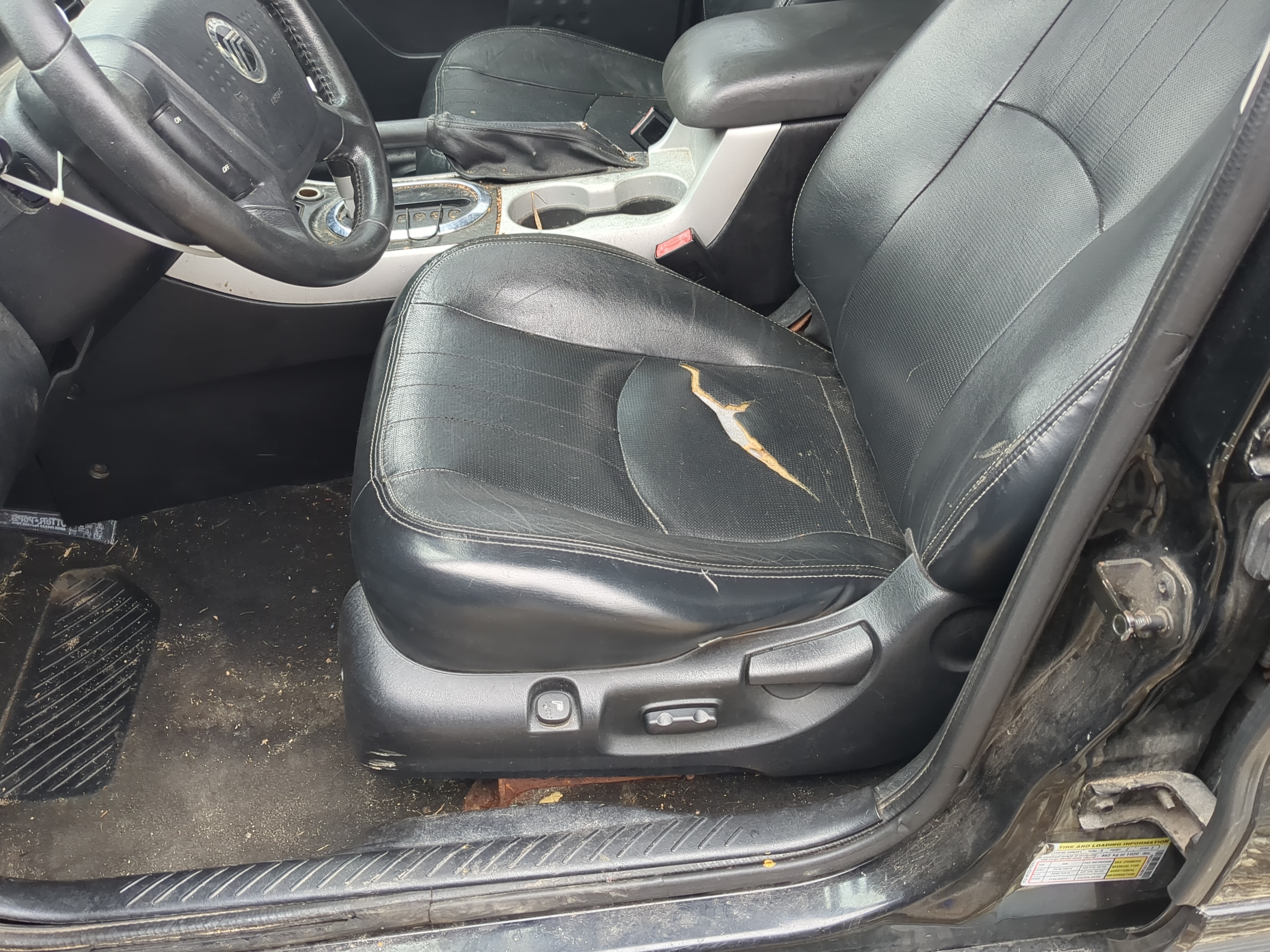 2005-2007 Mercury Mariner Driver Front Seat Oem 1211048 - Oemusedautoparts1.com