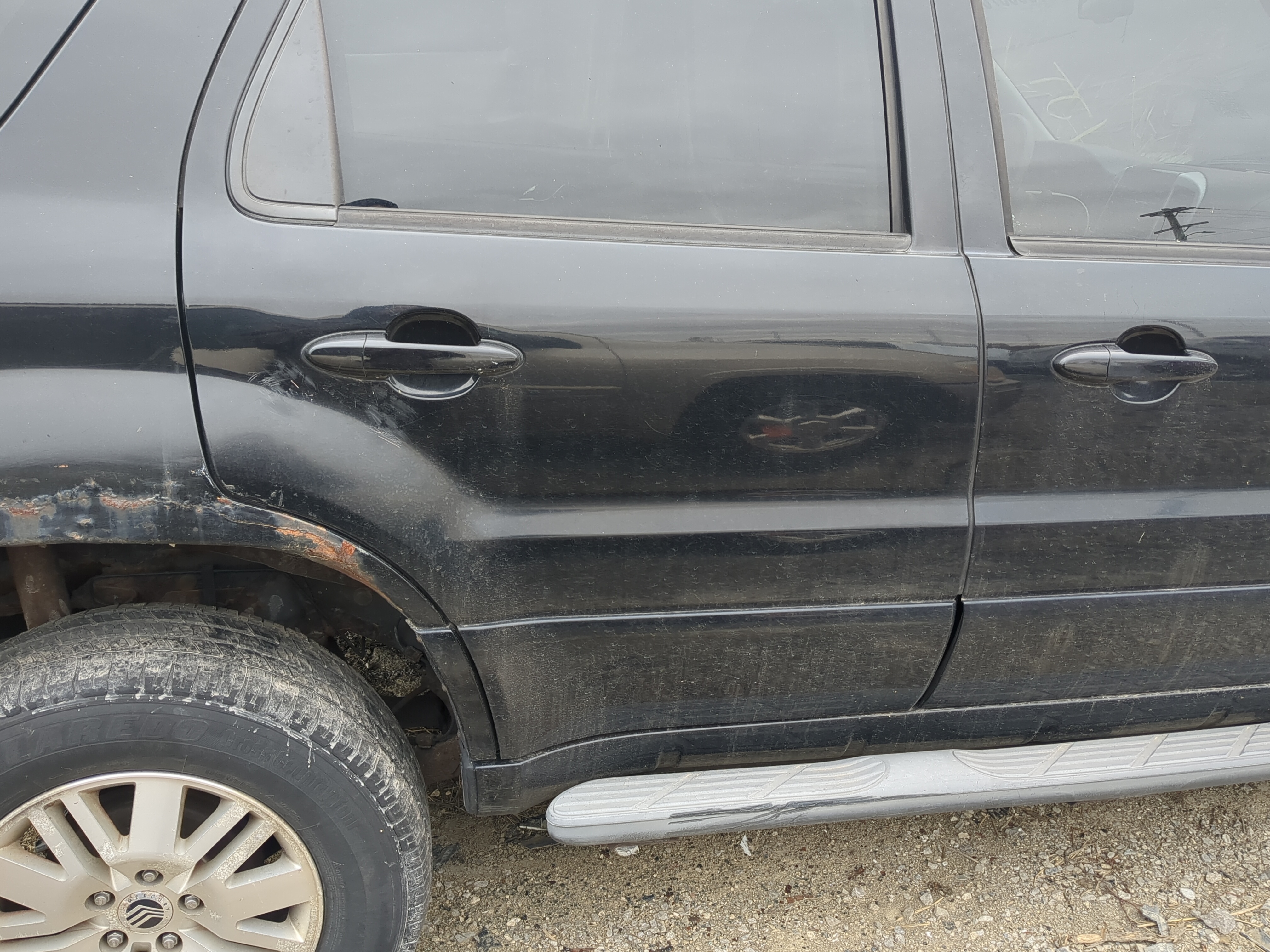 2005-2007 Mercury Mariner Passenger Rear Door Oem 1211061 - Oemusedautoparts1.com