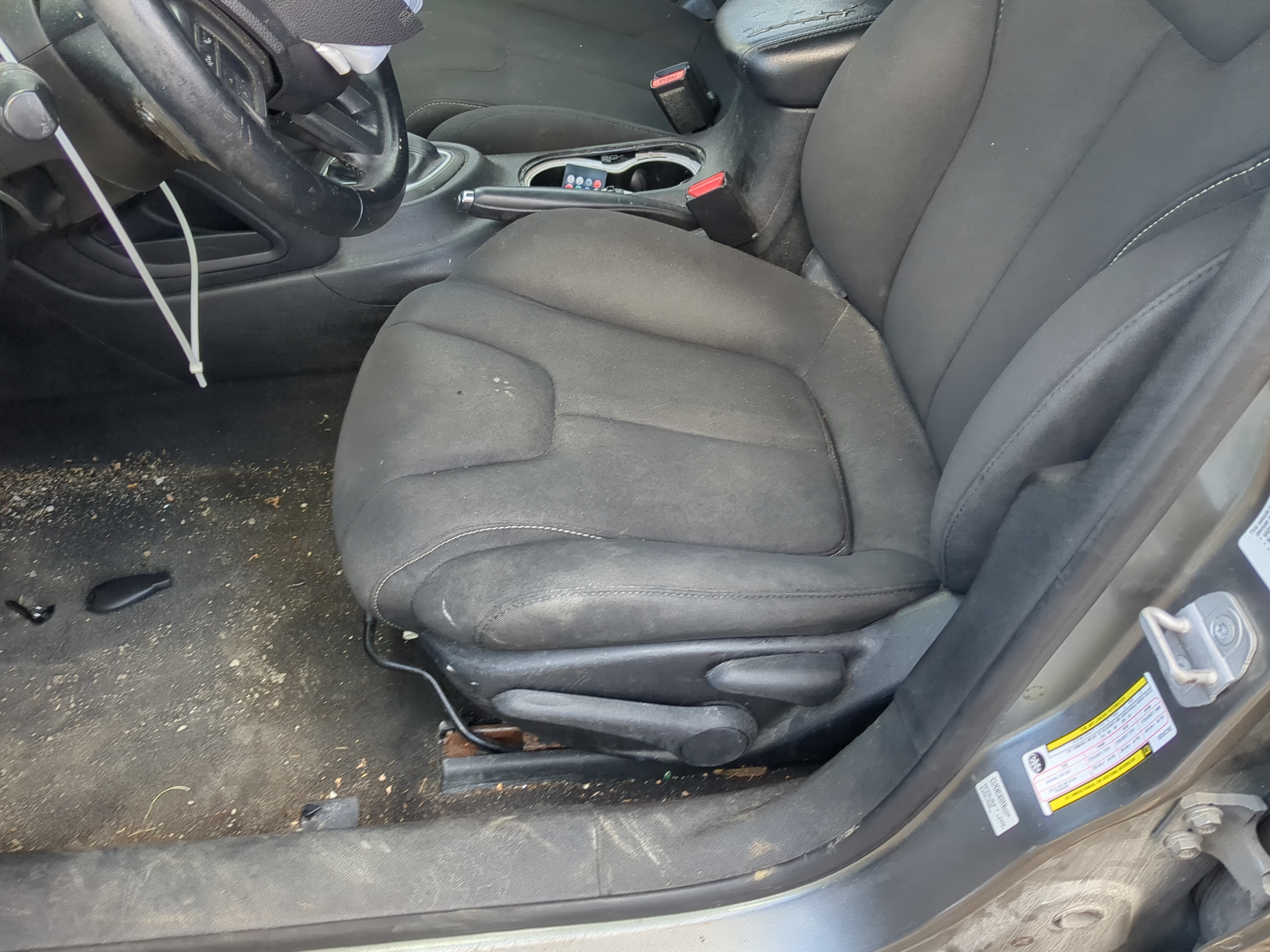 Picture of 2013 Dodge Dart Driver Front Seat Oem 1211391