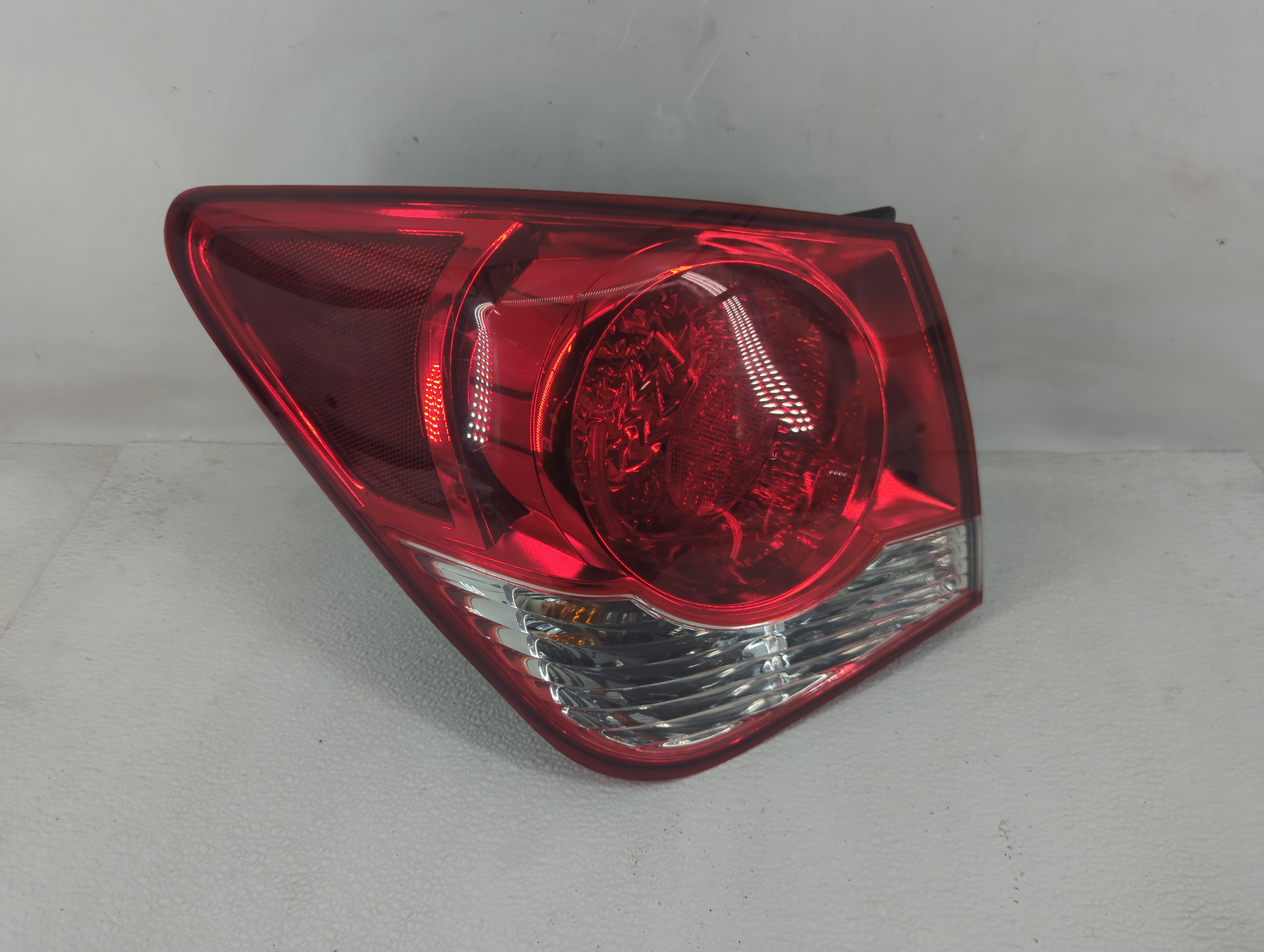 2011-2016 Chevrolet Cruze Driver Left Side Tail Light Taillight Oem 1211437 - Oemusedautoparts1.com