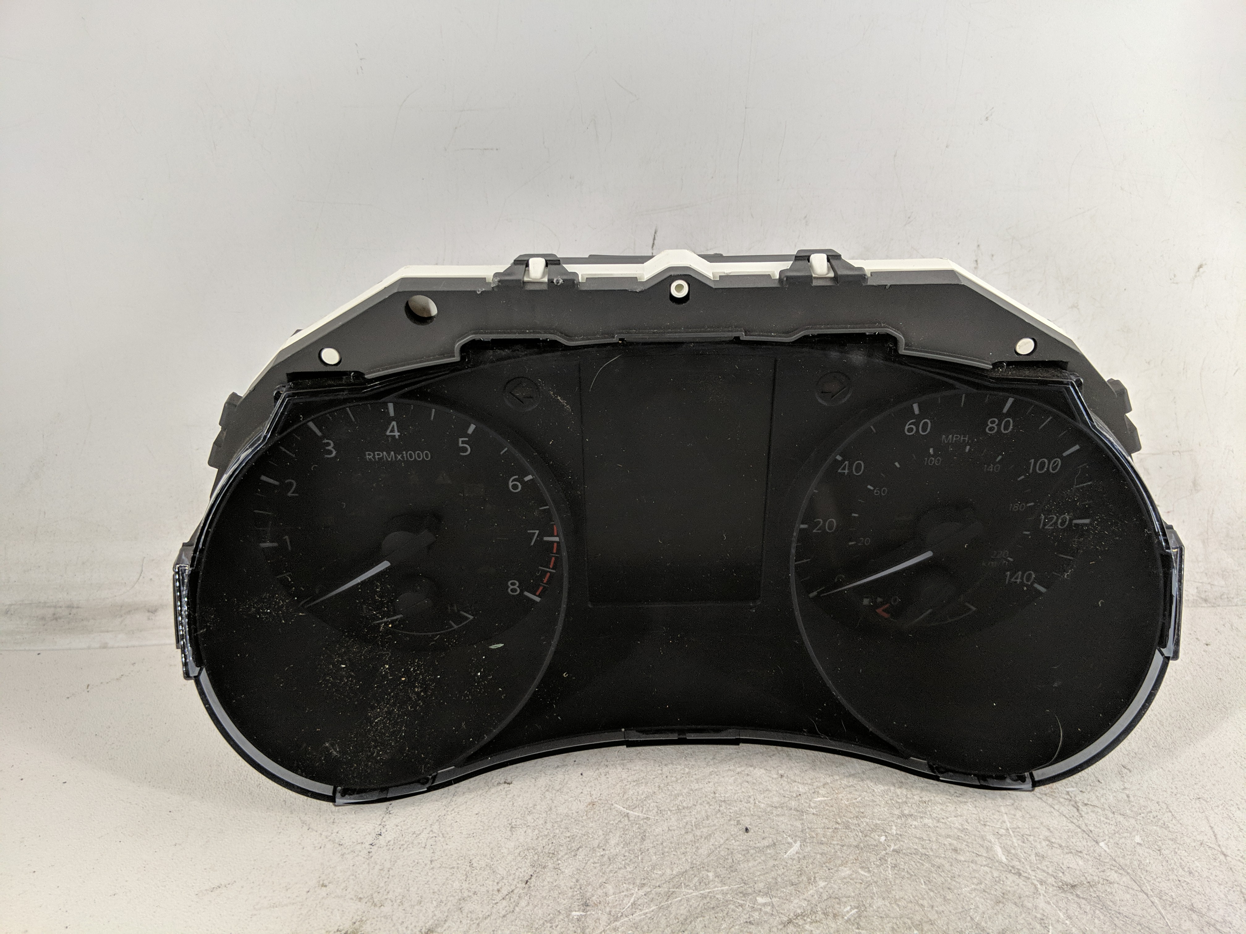 2016-2016 Nissan Rogue Speedometer Instrument Cluster Gauges 1211496 - Oemusedautoparts1.com