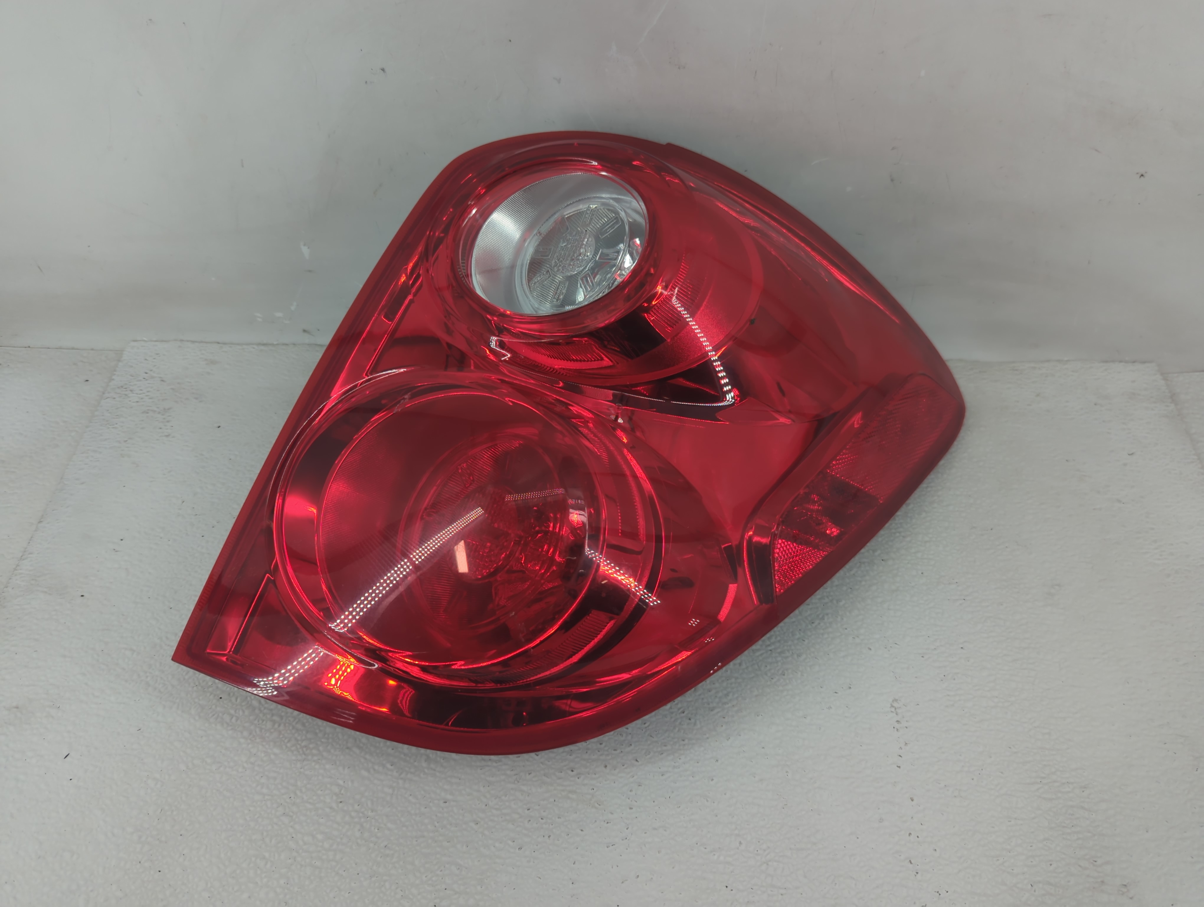 2010 Chevrolet Equinox Passenger Right Side Tail Light Taillight Oem 1211514 - Oemusedautoparts1.com