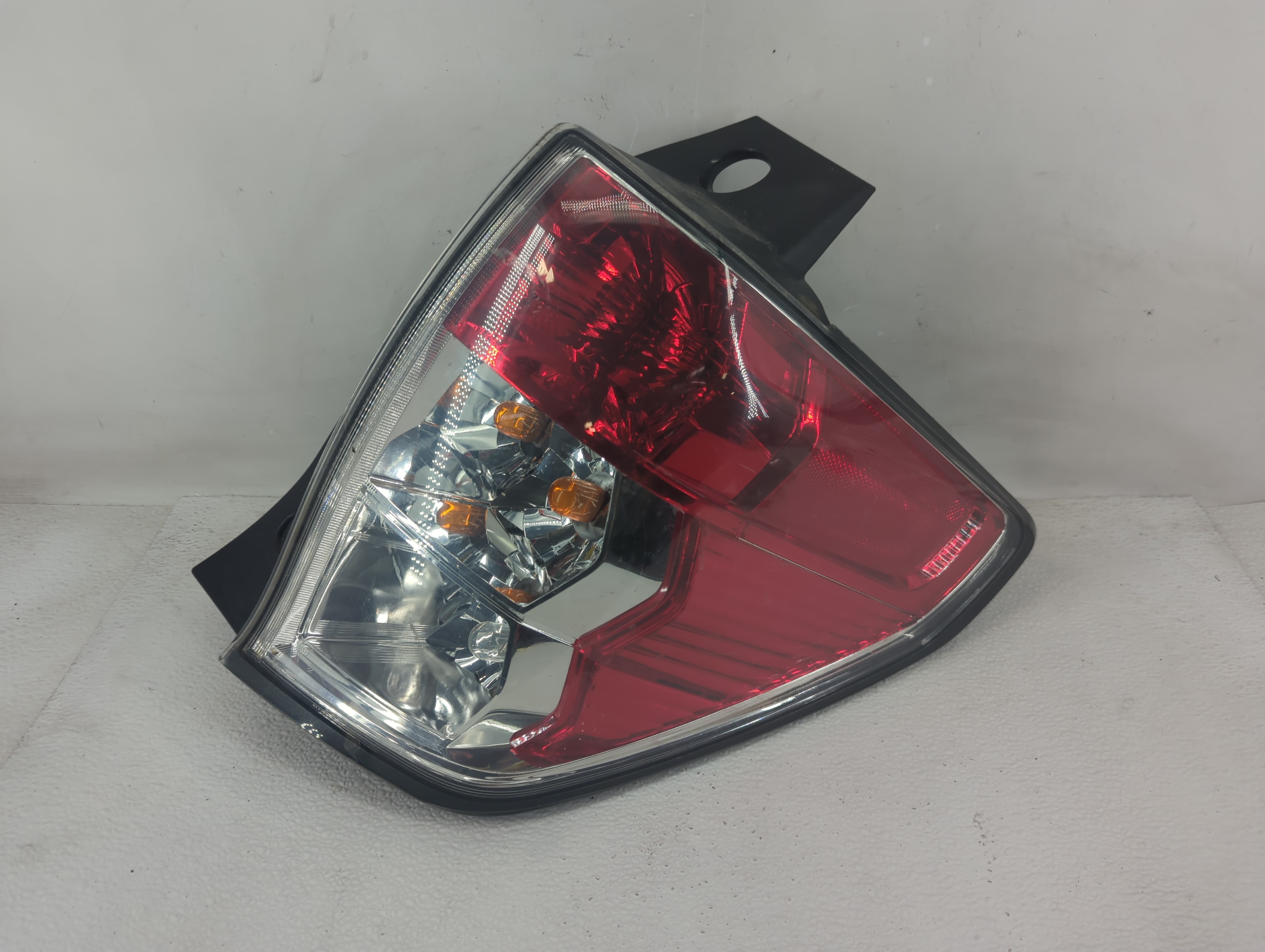 Picture of 2010 Subaru Forester Passenger Right Side Tail Light Taillight Oem 1211520
