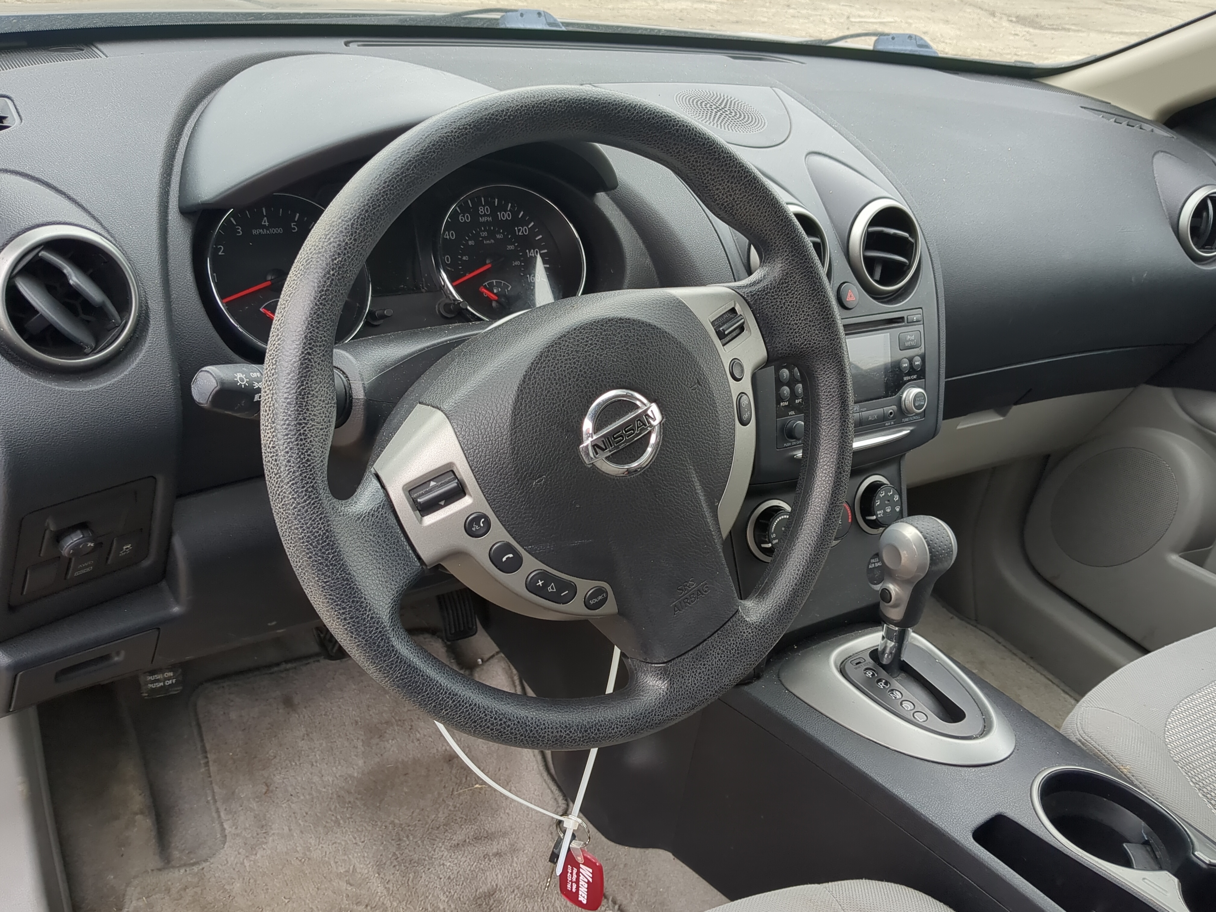 2010-2013 Nissan Rogue Air Bag Driver Left Steering Wheel Mounted 1211661 - Oemusedautoparts1.com