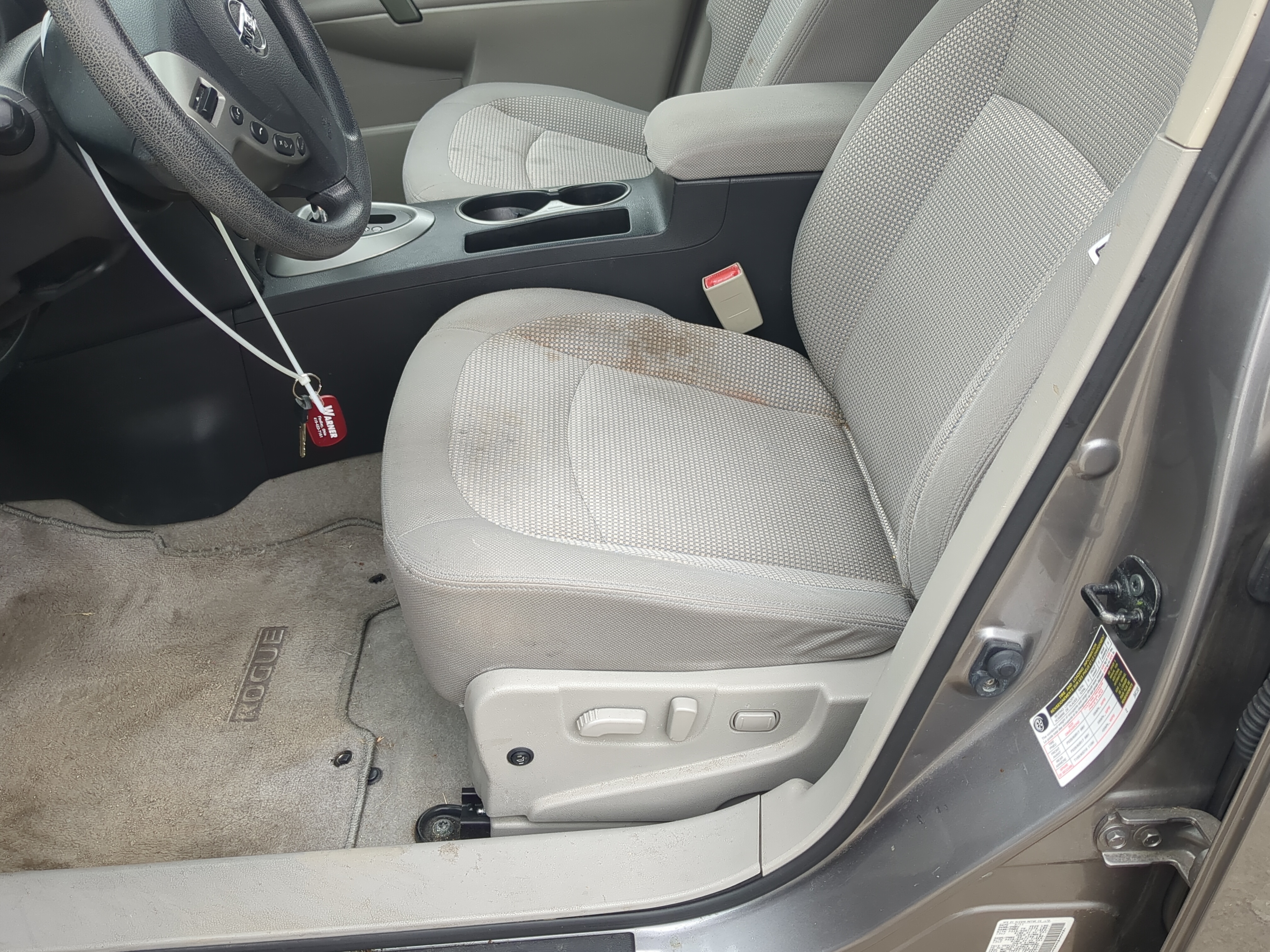 2011-2013 Nissan Rogue Driver Front Seat Oem 1211717 - Oemusedautoparts1.com
