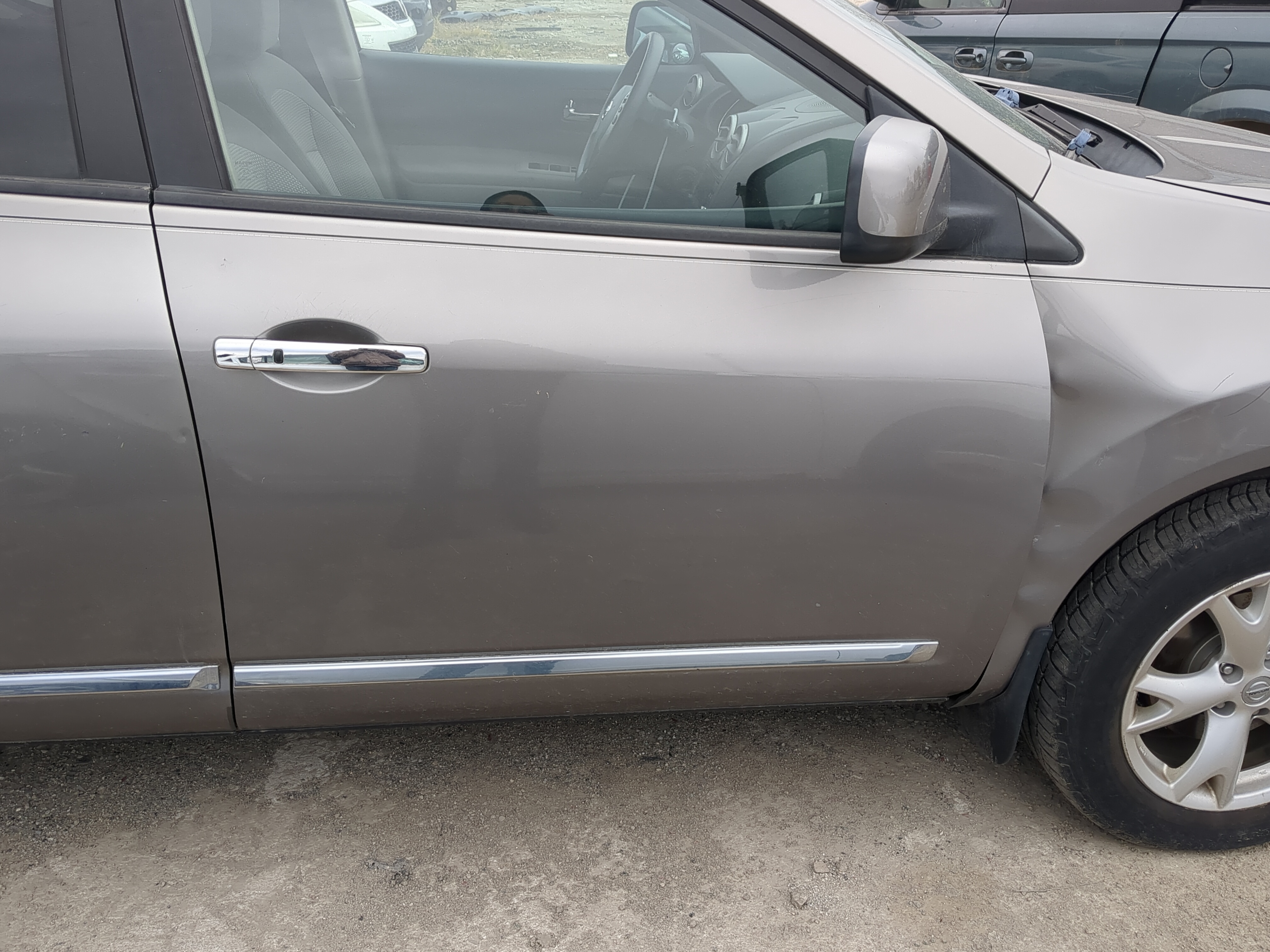 2011-2014 Nissan Rogue Passenger Front Door Oem 1211772 - Oemusedautoparts1.com