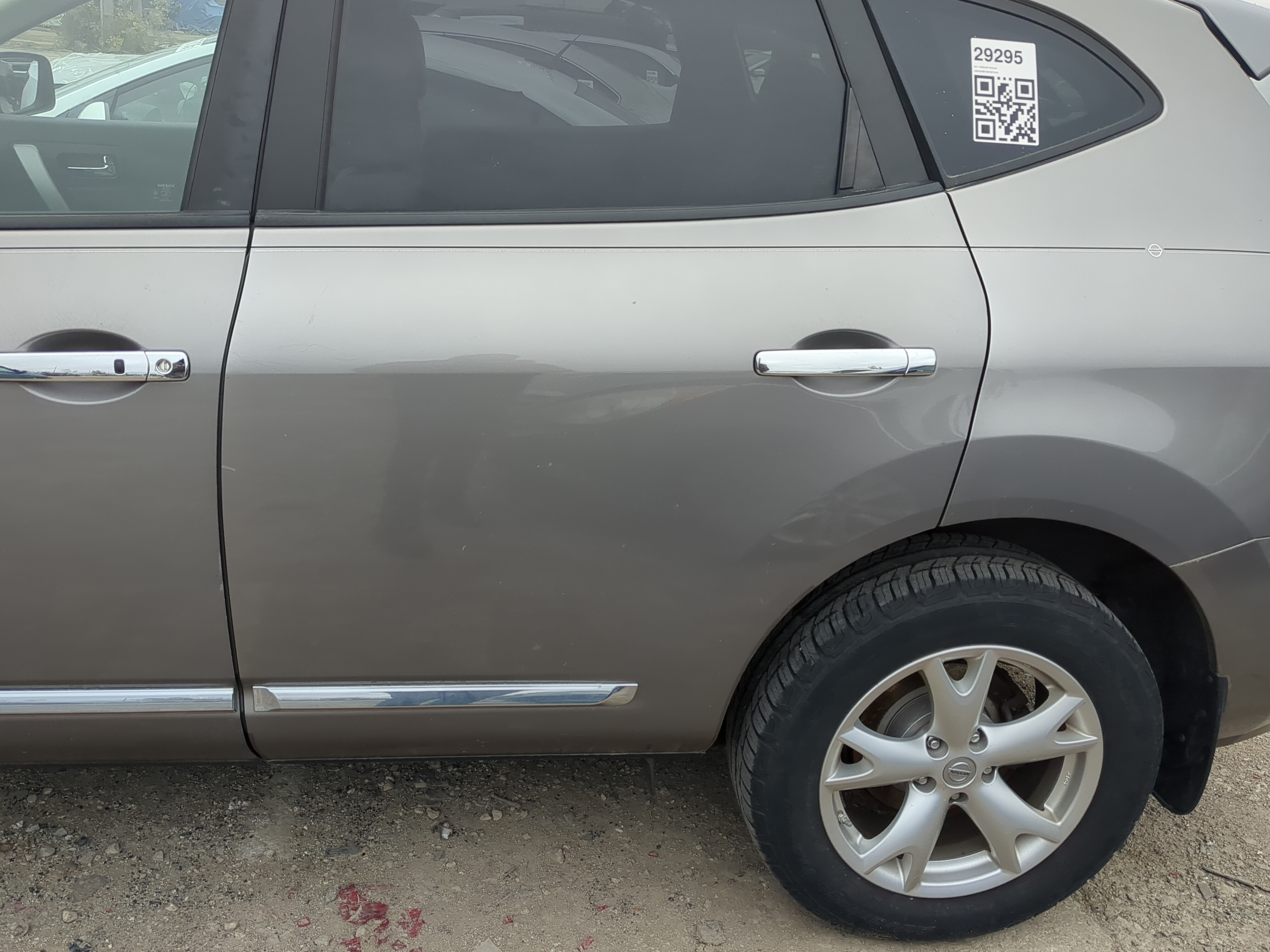 2011-2015 Nissan Rogue Driver Rear Door Oem 1211827 - Oemusedautoparts1.com