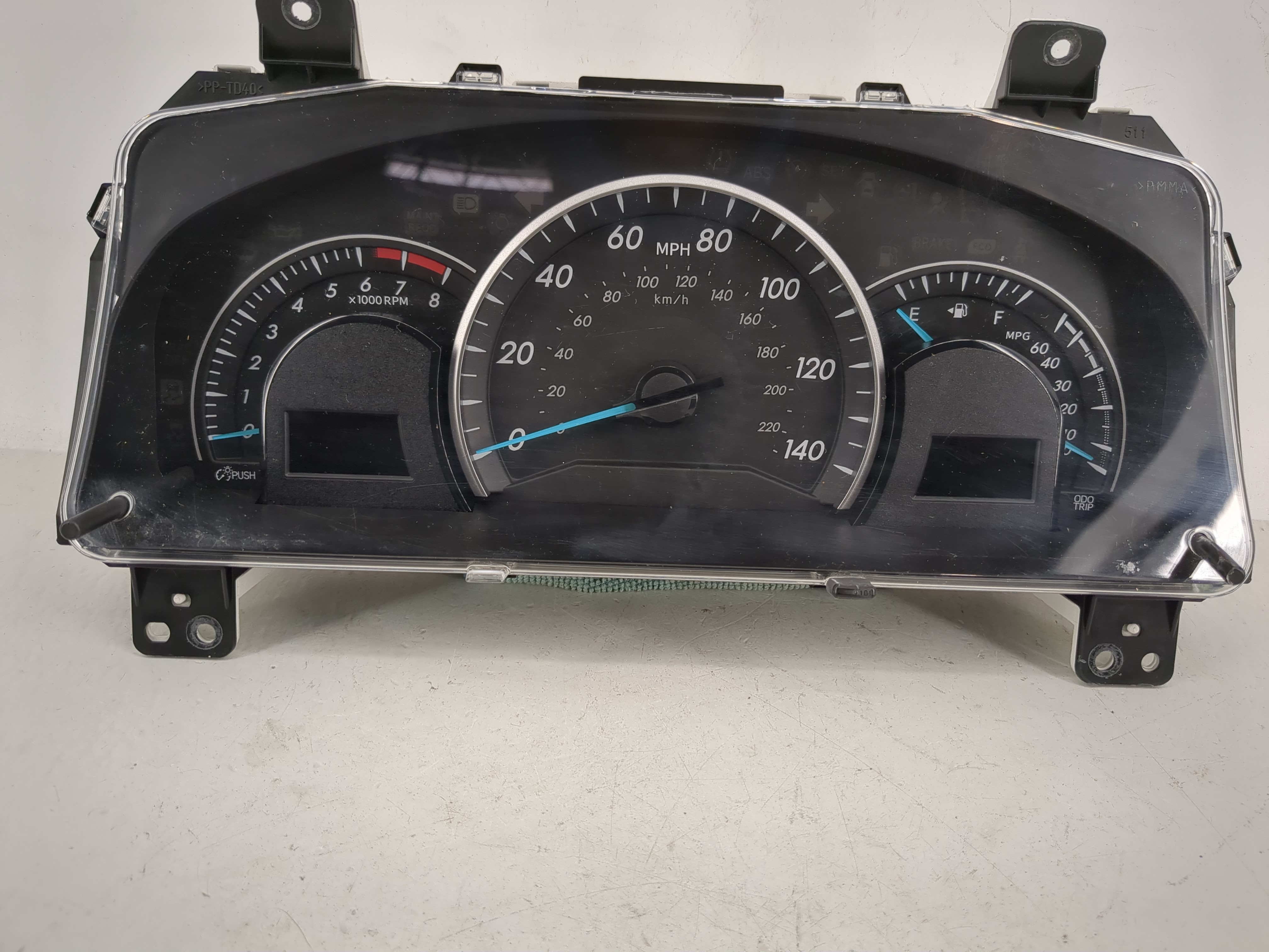 2013-2014 Toyota Camry Speedometer Instrument Cluster Gauges 83800-0x630 1211841 - Oemusedautoparts1.com